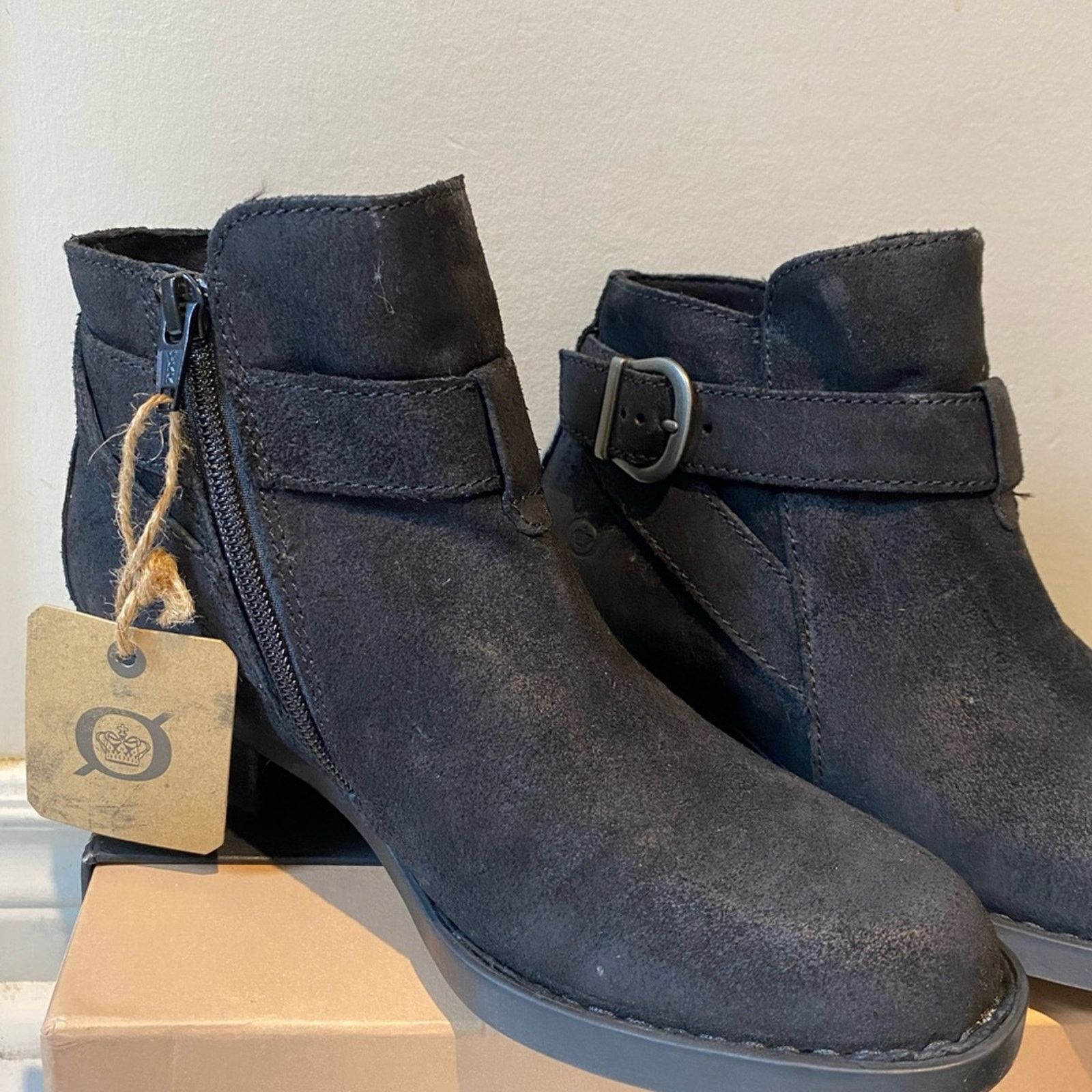 Born BNWT BORN Ankle Bootie In Black Suede Size 6 NEW #F31609 Size US 6 / IT 36 - 2 Thumbnail