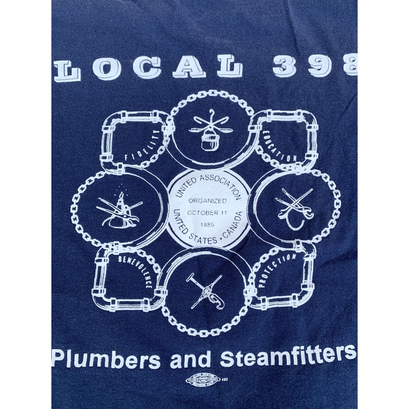 Vintage VINTAGE Oneita Local 398 Plumbers and Steamfitters Pocket T Shirt Short Sleeve Size XL Blue Cotton Mens Size US XL / EU 56 / 4 - 4 Thumbnail