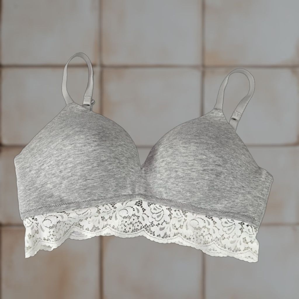 Vintage Ambrielle Wireless Bra 36C Gray Lace Trim T-Shirt Comfort Womens in Grey