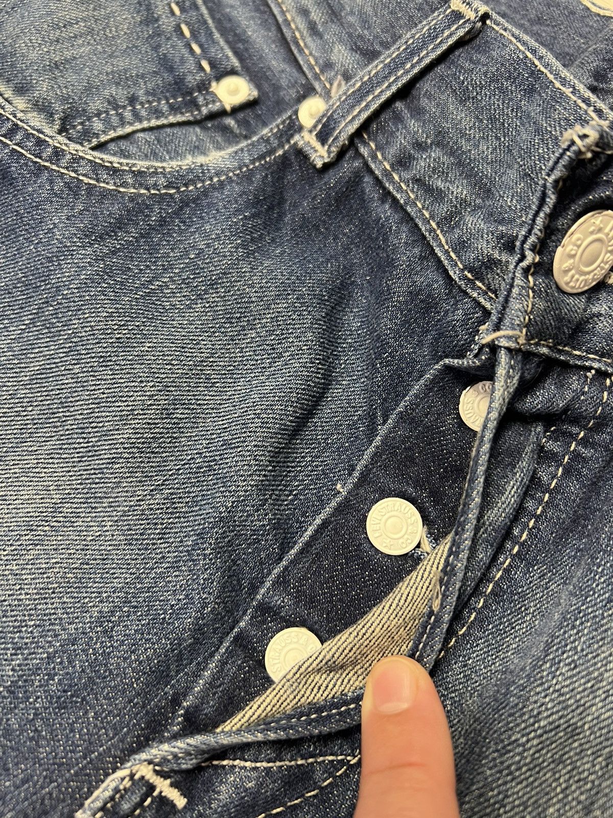 Levi's × Levi's Vintage Clothing × Vintage Vintage Rare Levis Redwire Denim Jeans Shorts Size US 32 / EU 48 - 5 Thumbnail