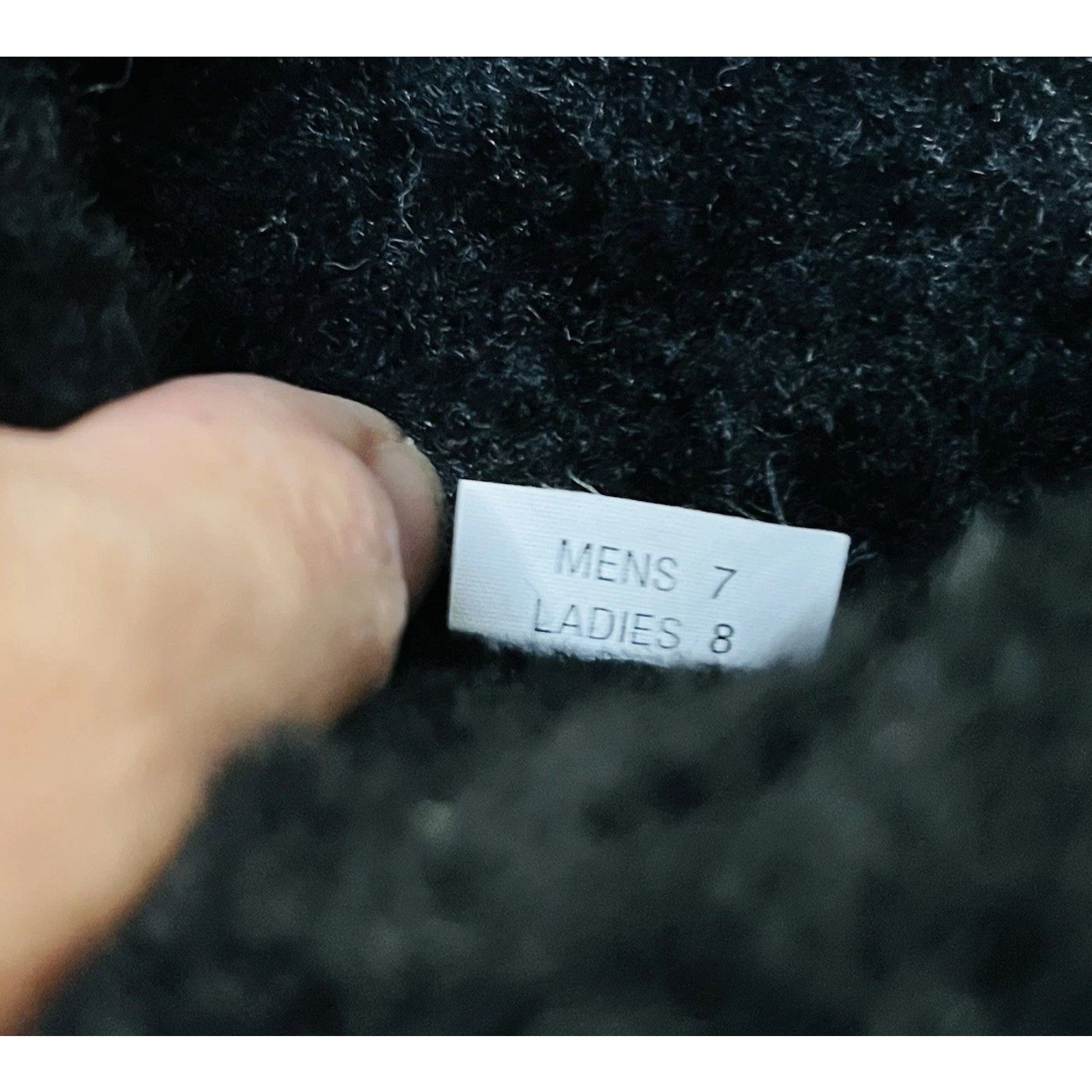 Nordstrom Nordstrom slippers suede black Slip On Ship Skin M 7 And W 8 Size US 7 / EU 40 - 8 Thumbnail