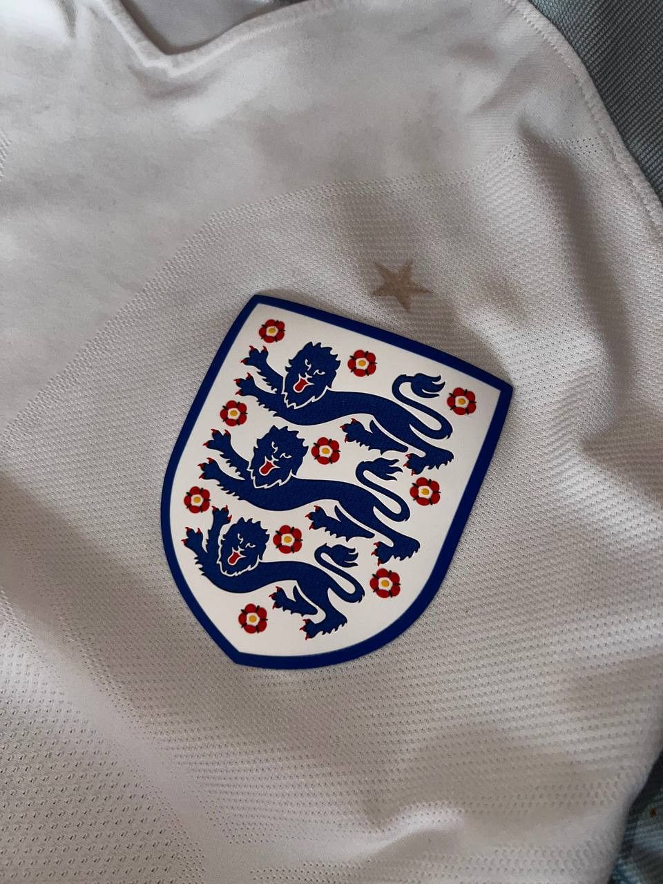 Umbro × Vintage Nike England National Football Time Jersey Home T-shirt Rare Size US M / EU 48-50 / 2 - 11 Thumbnail