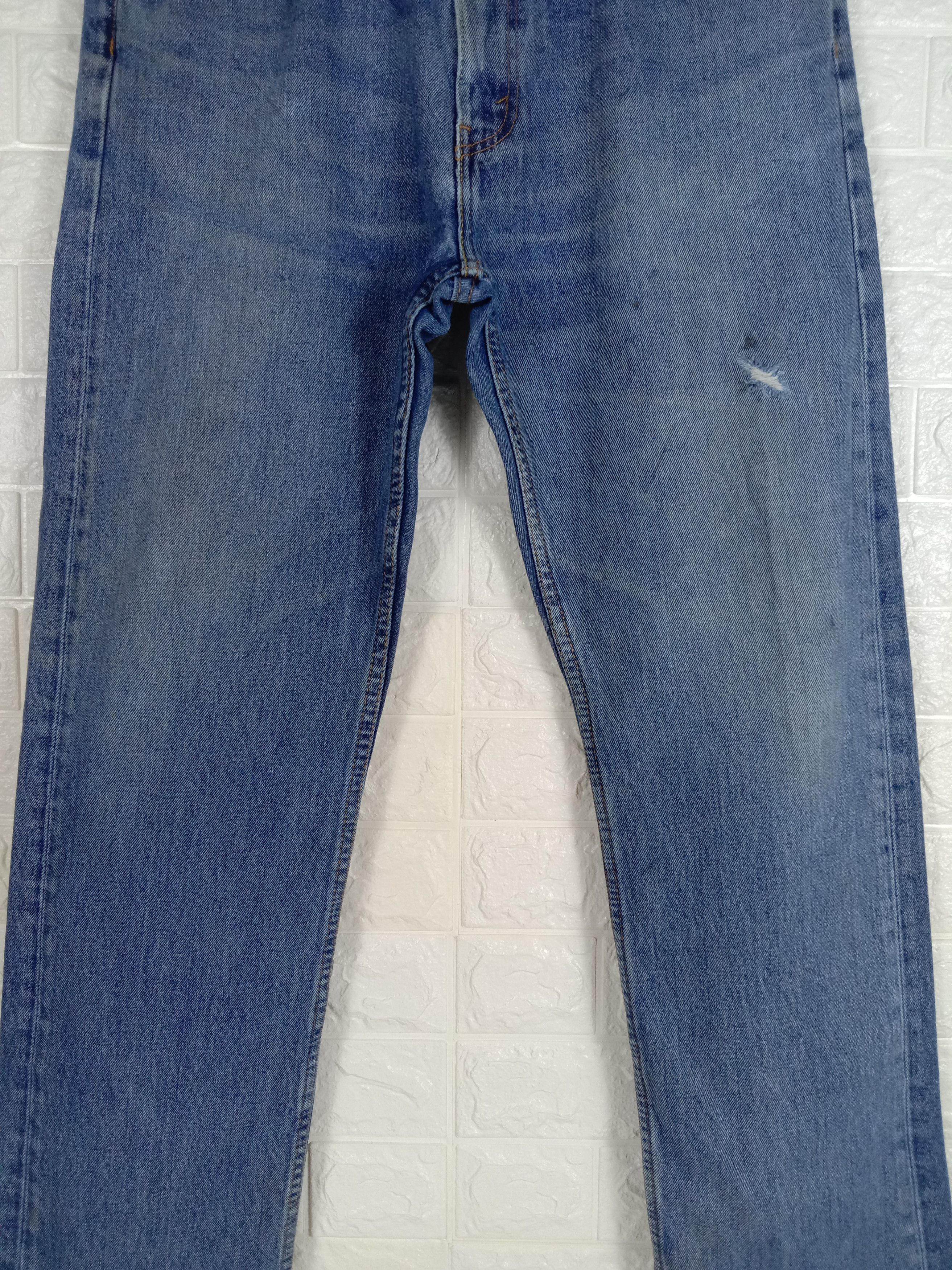 Levi's Vintage Levi's 505 Jeans Regular Fit Denim Size US 36 / EU 52 - 3 Thumbnail