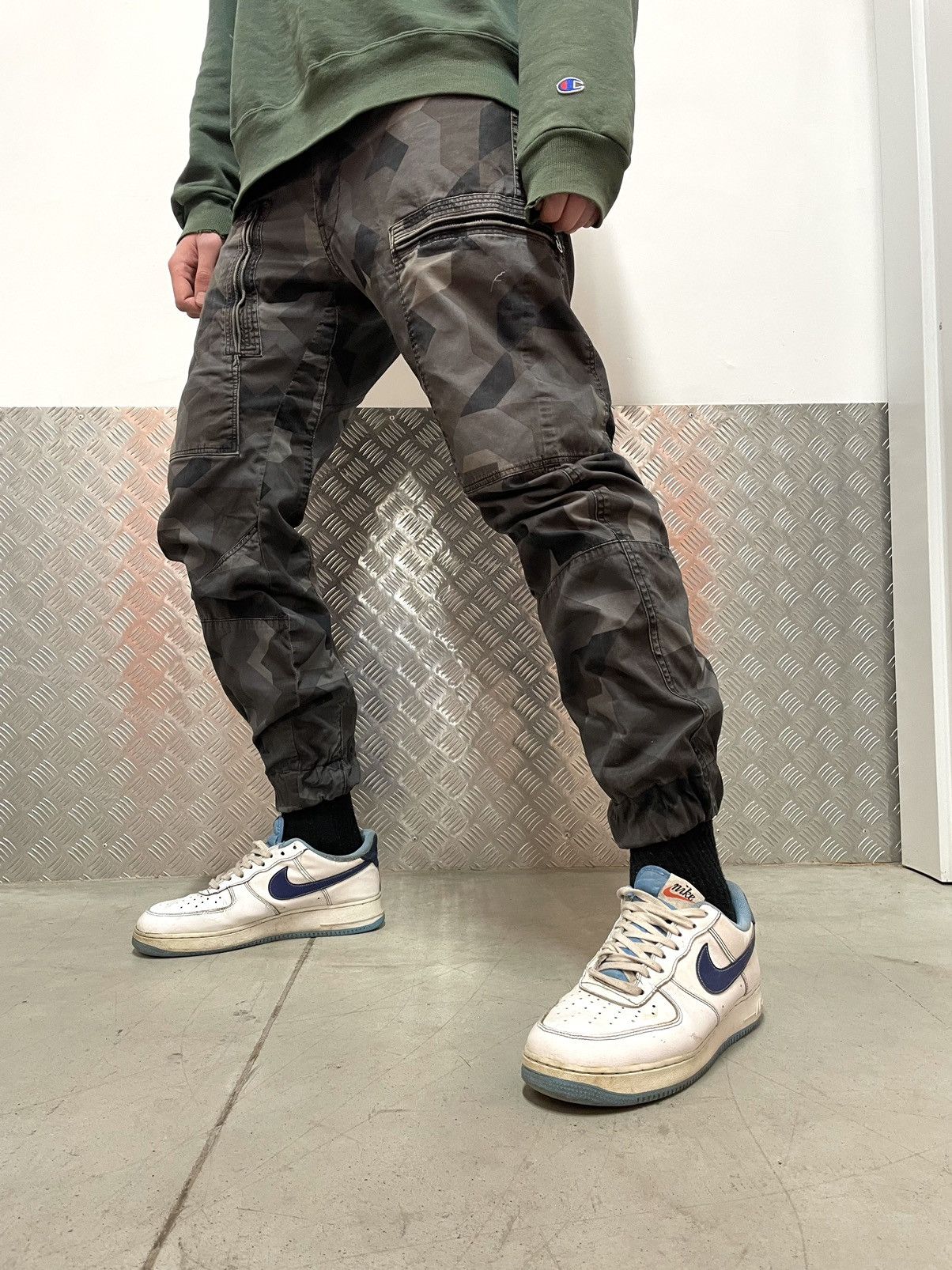 G-Star G-Star Camo Multipocket Knee Tactical Sweatpants Jeans Rare Size US 32 / EU 48 - 1 Thumbnail