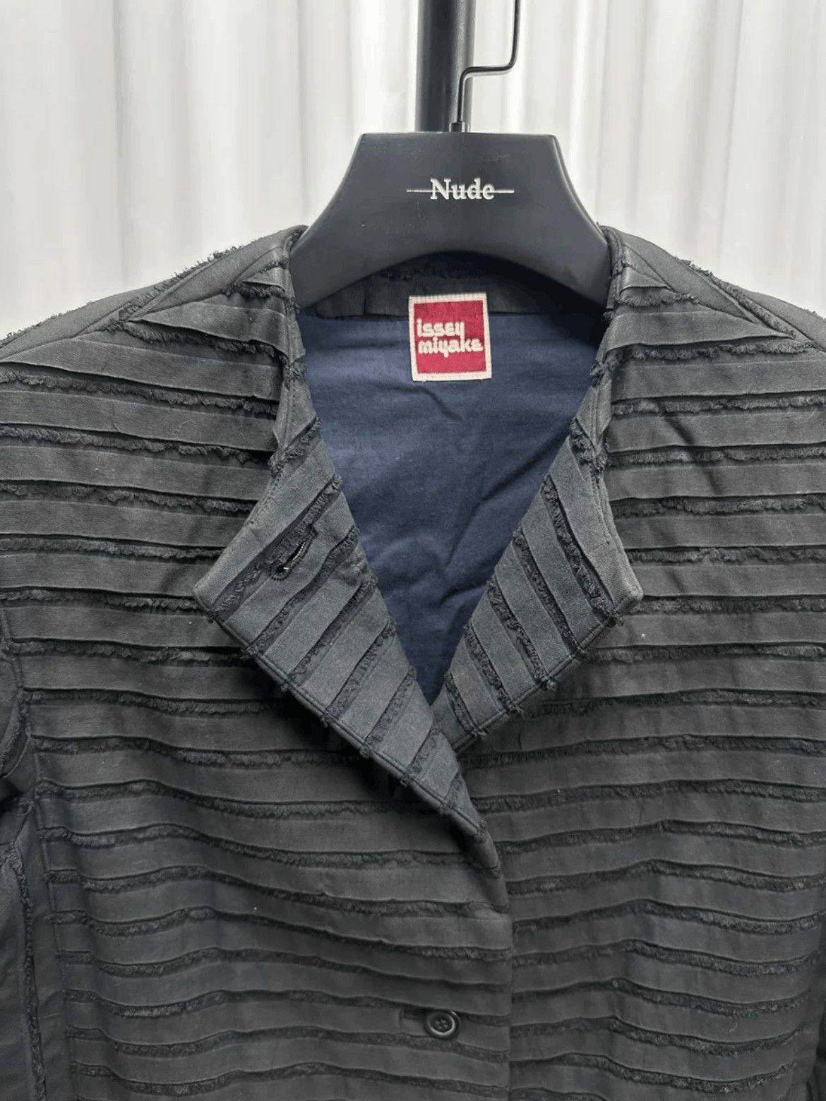 Issey Miyake Sz 9 Issey Miyake 197-2507 Size US M / EU 48-50 / 2 - 5 Thumbnail