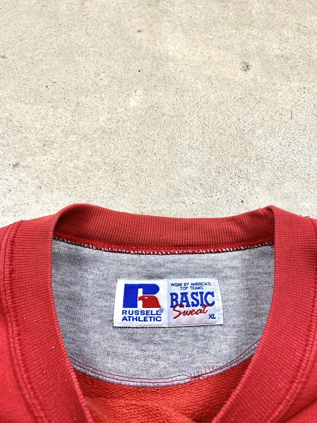 Russell Athletic Vintage 1990s Russell Athletic Faded Sweatshirt Hype Y2K Size US XL / EU 56 / 4 - 7 Thumbnail