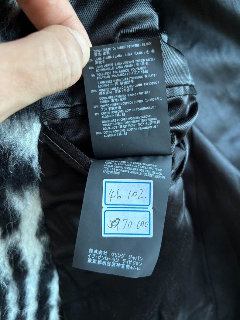 Saint Laurent Paris Saint laurent paris 18fw zebra fur coat 2506-Nextarrow Size US M / EU 48-50 / 2 - 5 Thumbnail