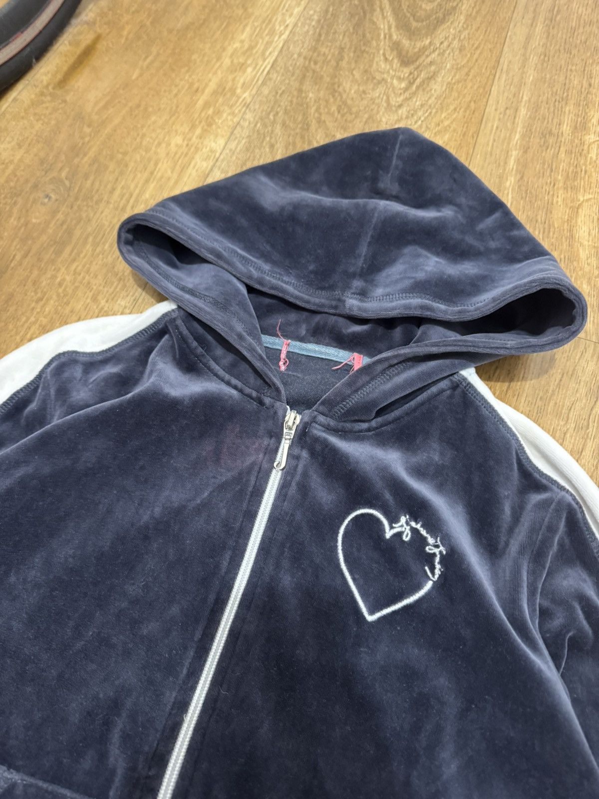 Vintage VINTAGE JUICY COUTURE VELOUR TRACKSUIT Size L / US 10 / IT 46 - 11 Thumbnail