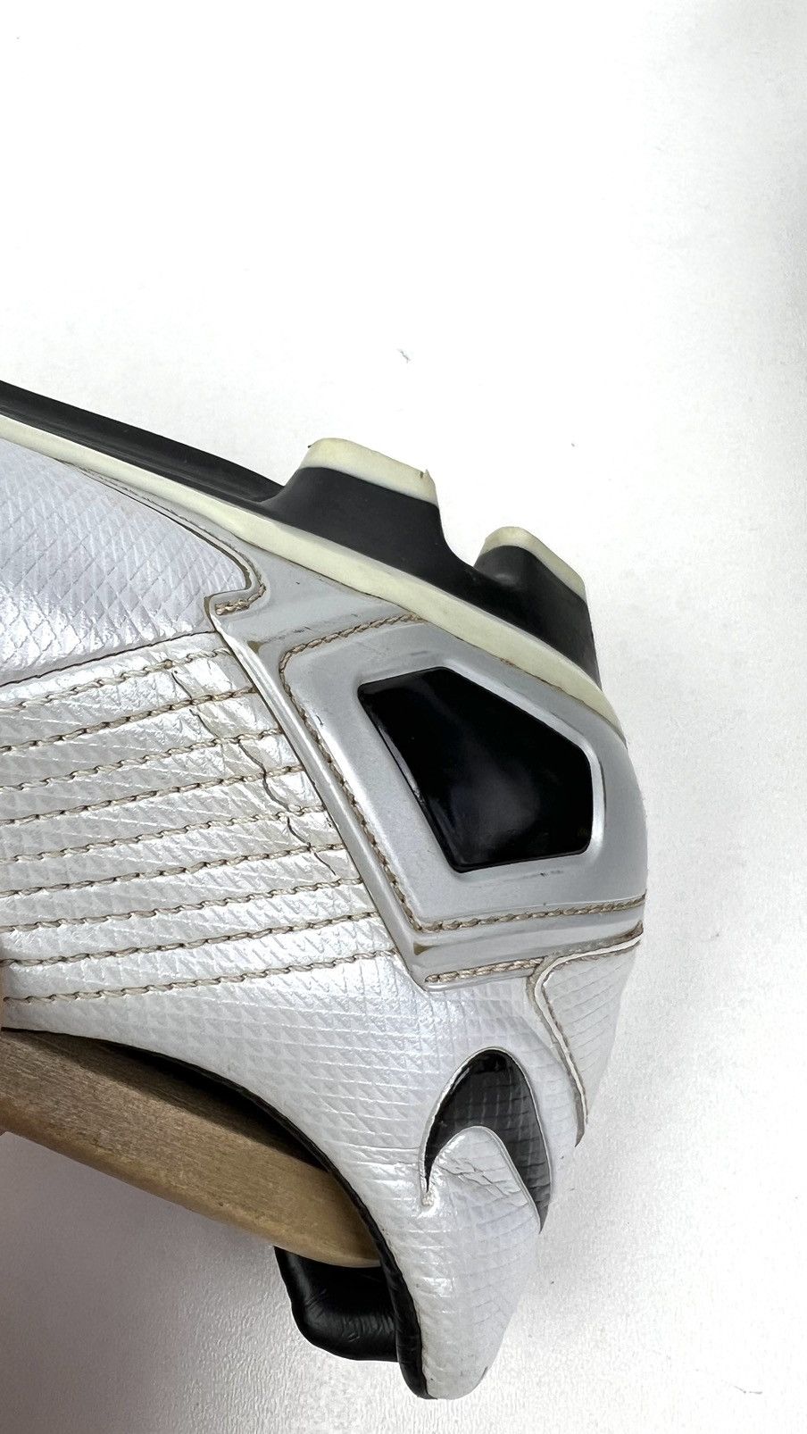 Nike NIKE Cleats Football Shoes Total 90 Laser Zoom FG Silver Men Size US 12 / EU 45 - 11 Thumbnail