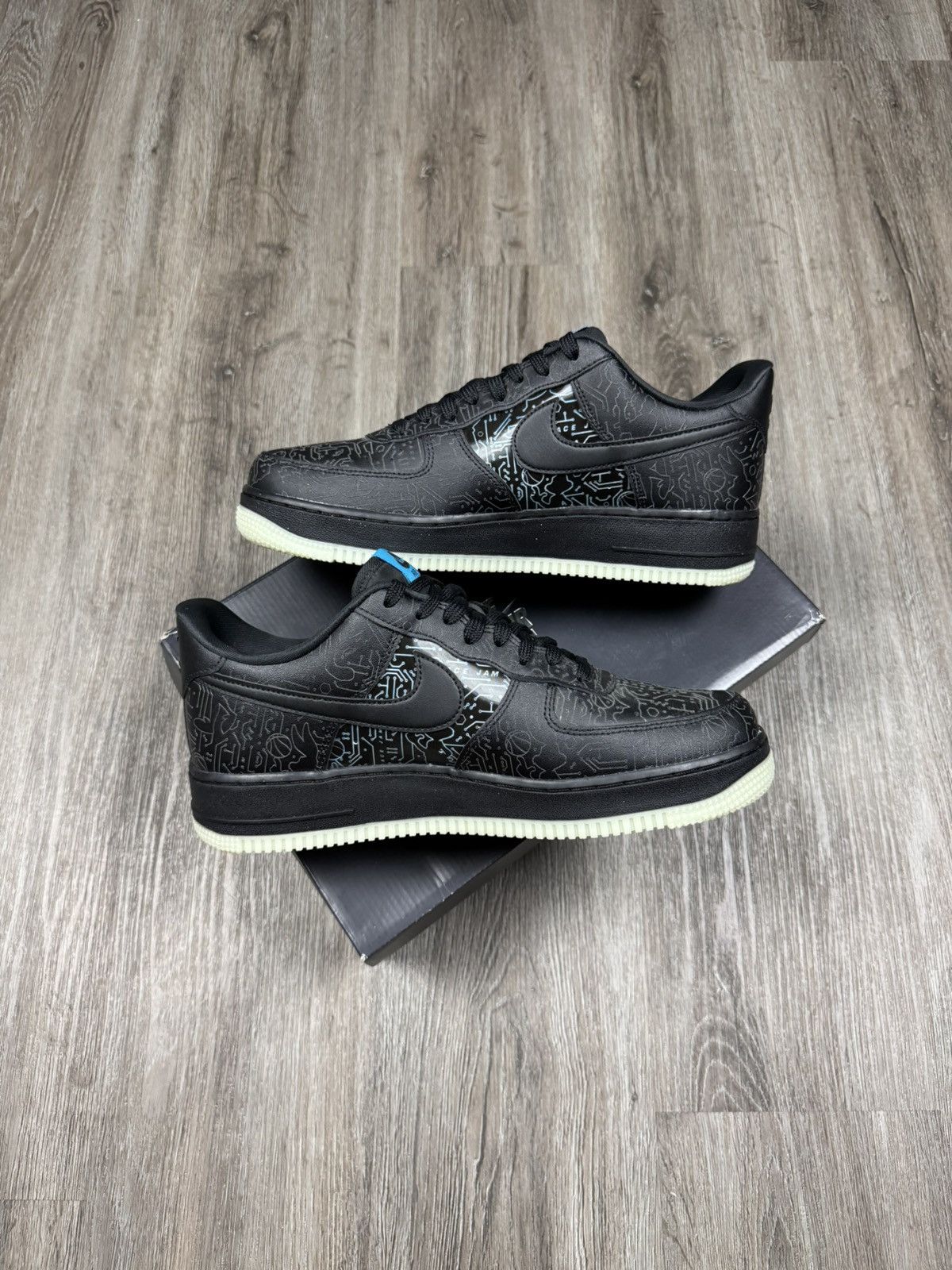 Nike Nike Space Jam x Air Force 1 '07 Computer Chip Size 10 Size US 10 / EU 43 - 3 Thumbnail