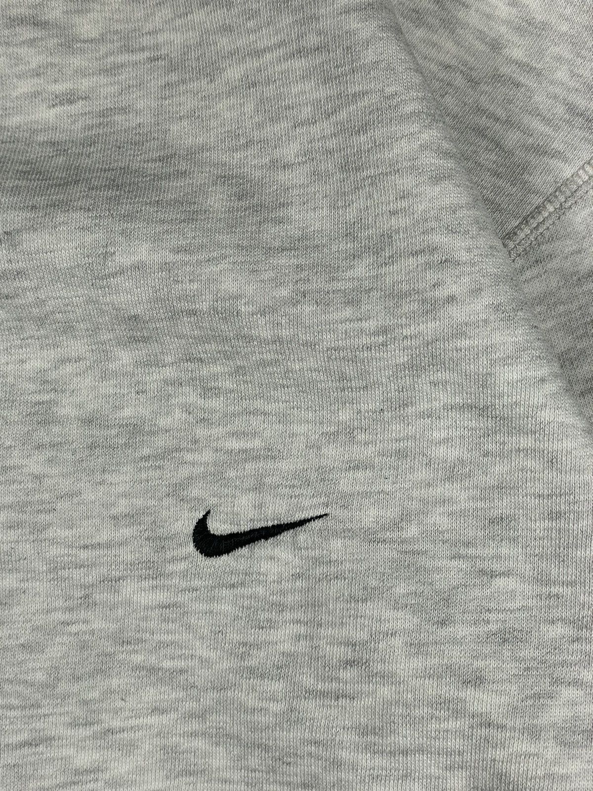 Nike × Vintage Nike swoosh 00s logo classic crewneck boxy xl Size US XL / EU 56 / 4 - 5 Thumbnail