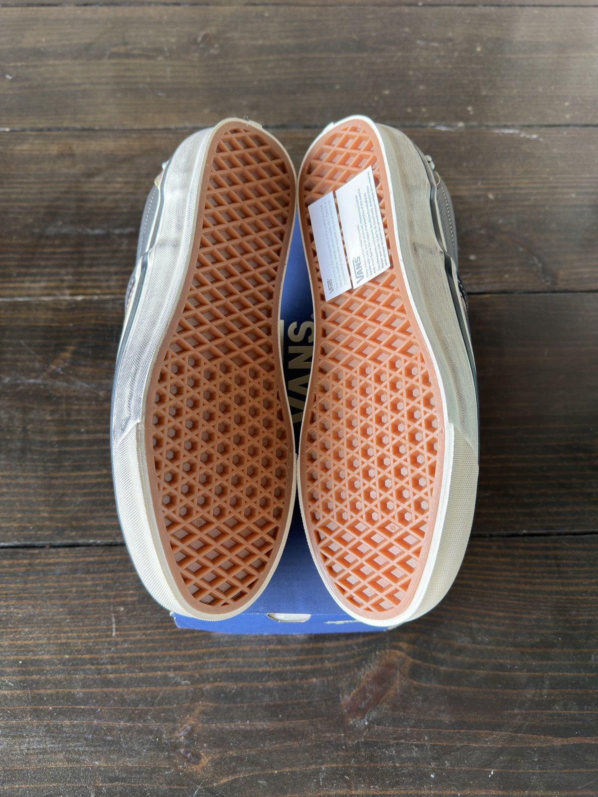 Vans Vans Pearlized Camo Slip On Low Size US 10 / EU 43 - 7 Thumbnail