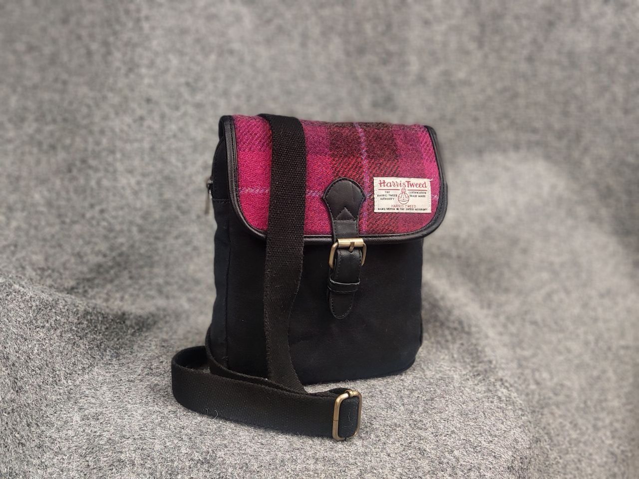 Harris Tweed Vintage Harris Tweed compact messenger bag over the shoulder Size ONE SIZE - 4 Thumbnail
