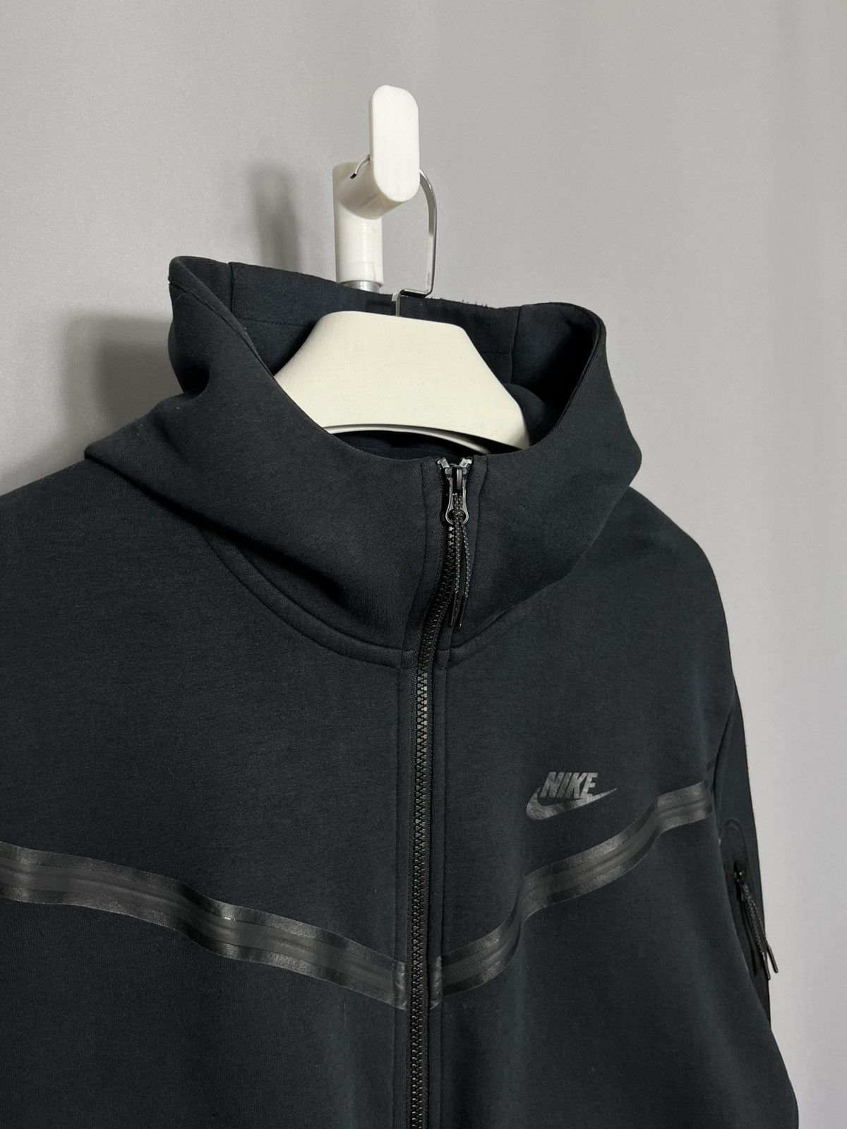 Nike Nike Tech Fleece Black CU4489-010 mens cotton Size US XL / EU 56 / 4 - 2 Thumbnail