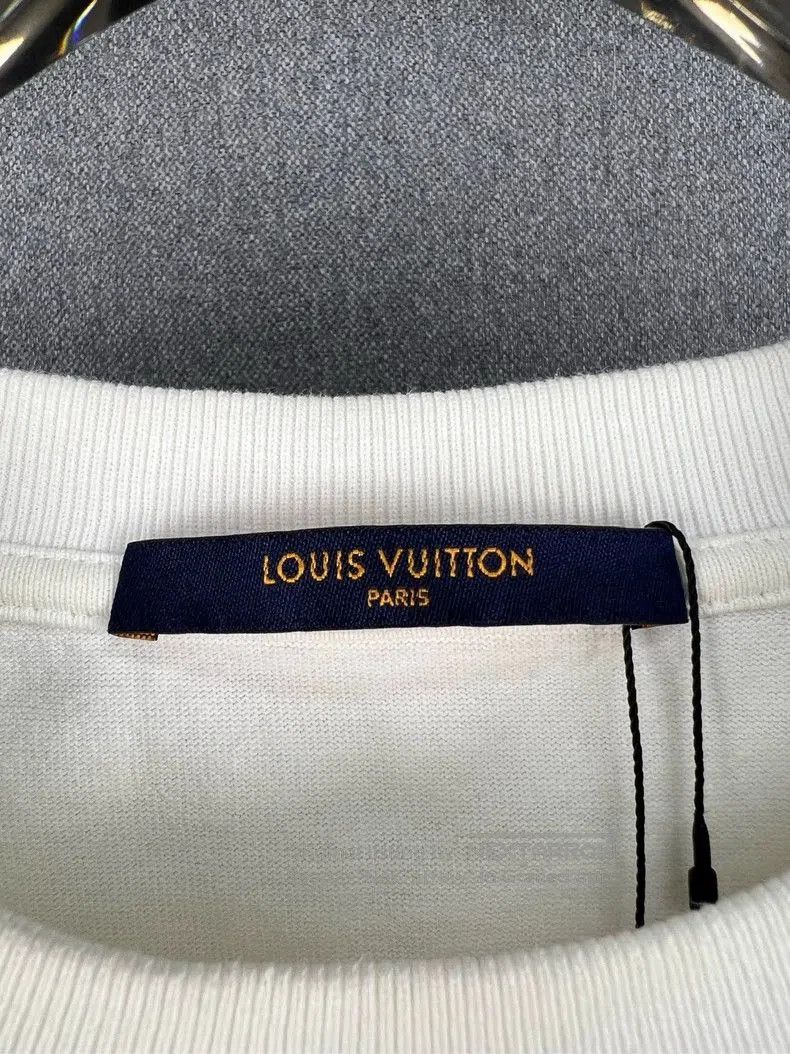 Louis Vuitton LOUIS VUITTON Monogram Print T-shirt. Size US XXL / EU 58 / 5 - 3 Thumbnail