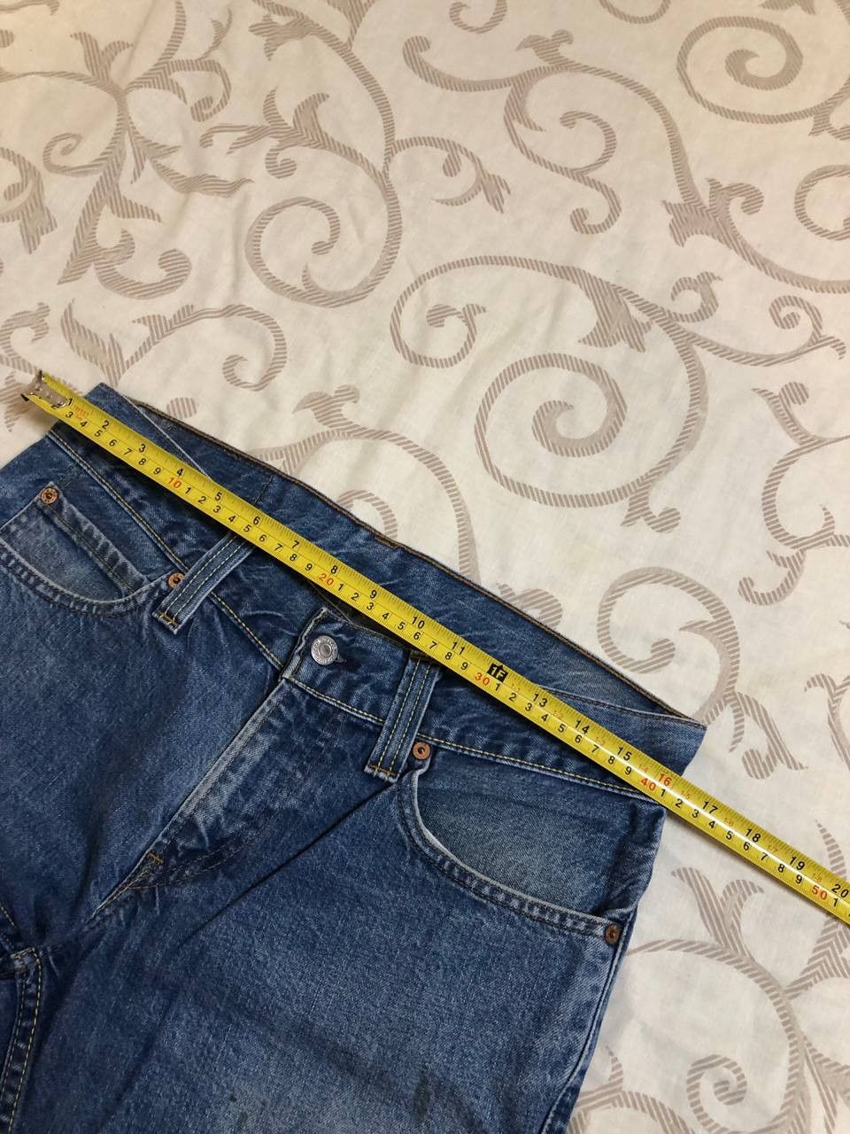 Levi's Vintage Levi’s 571 Straight Leg Jeans Classic Blue Denim Size US 32 / EU 48 - 13 Thumbnail