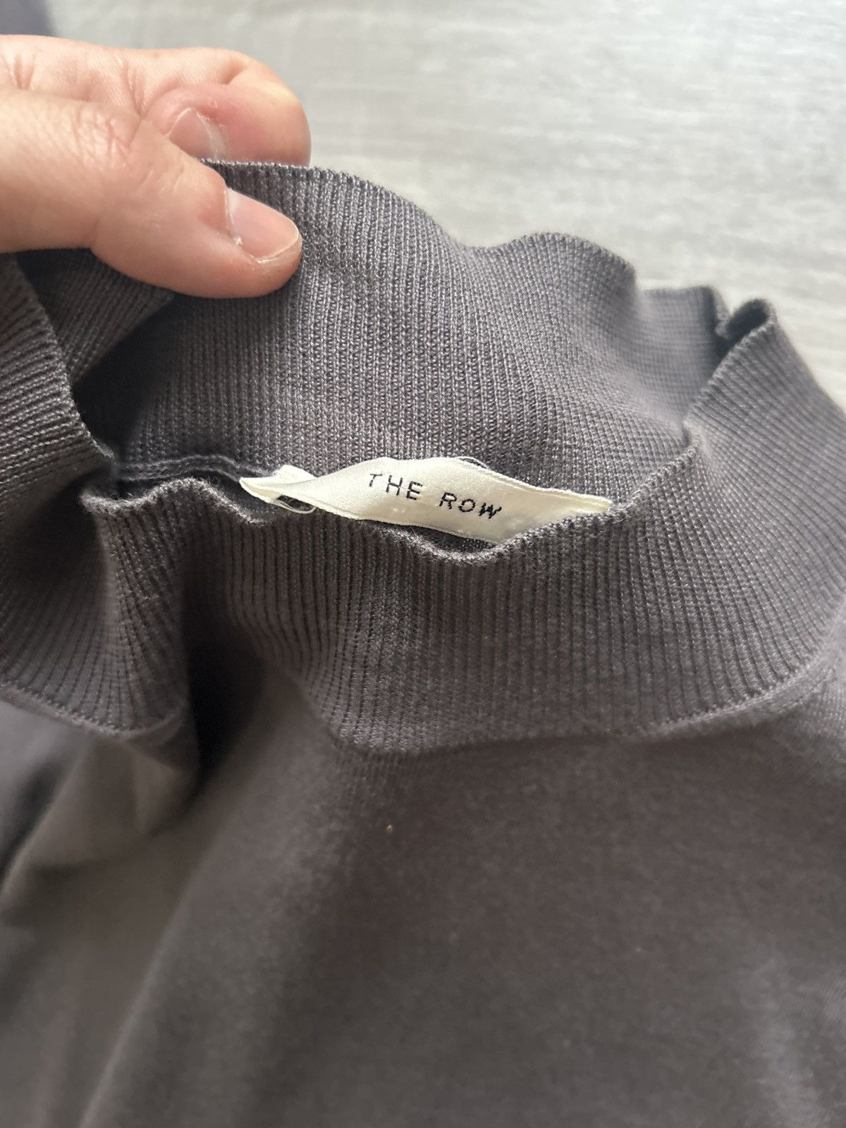 The Row The Row Brown Long Sleeve Lightweight Sweater Size XL / US 12-14 / IT 48-50 - 6 Thumbnail