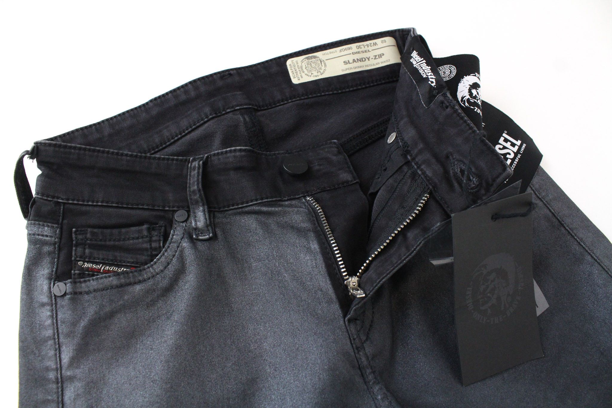 Diesel SLANDY-ZIP 069GF W24/L30 Black Coated Jeans 70293 Size 24" / US 00 / IT 34 - 4 Thumbnail