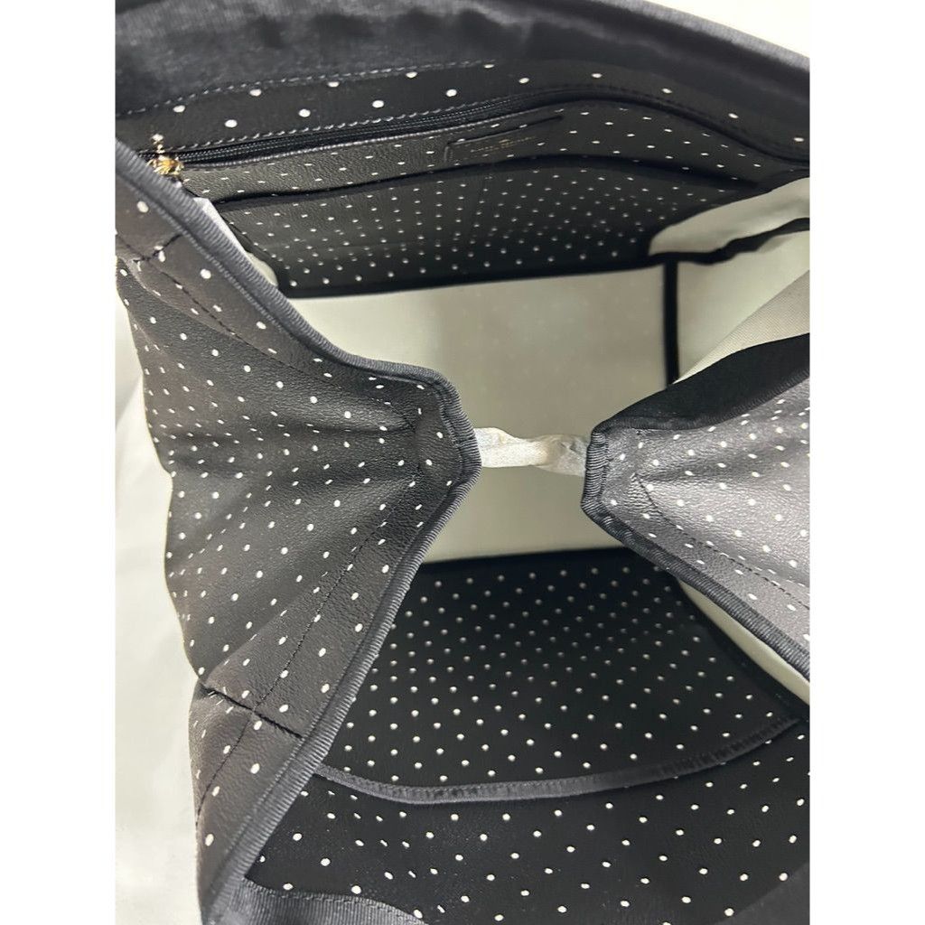 Kate Spade Kate Spade Sidney Kennywood Polka Dot Bag in Black/White - N Size ONE SIZE - 8 Thumbnail