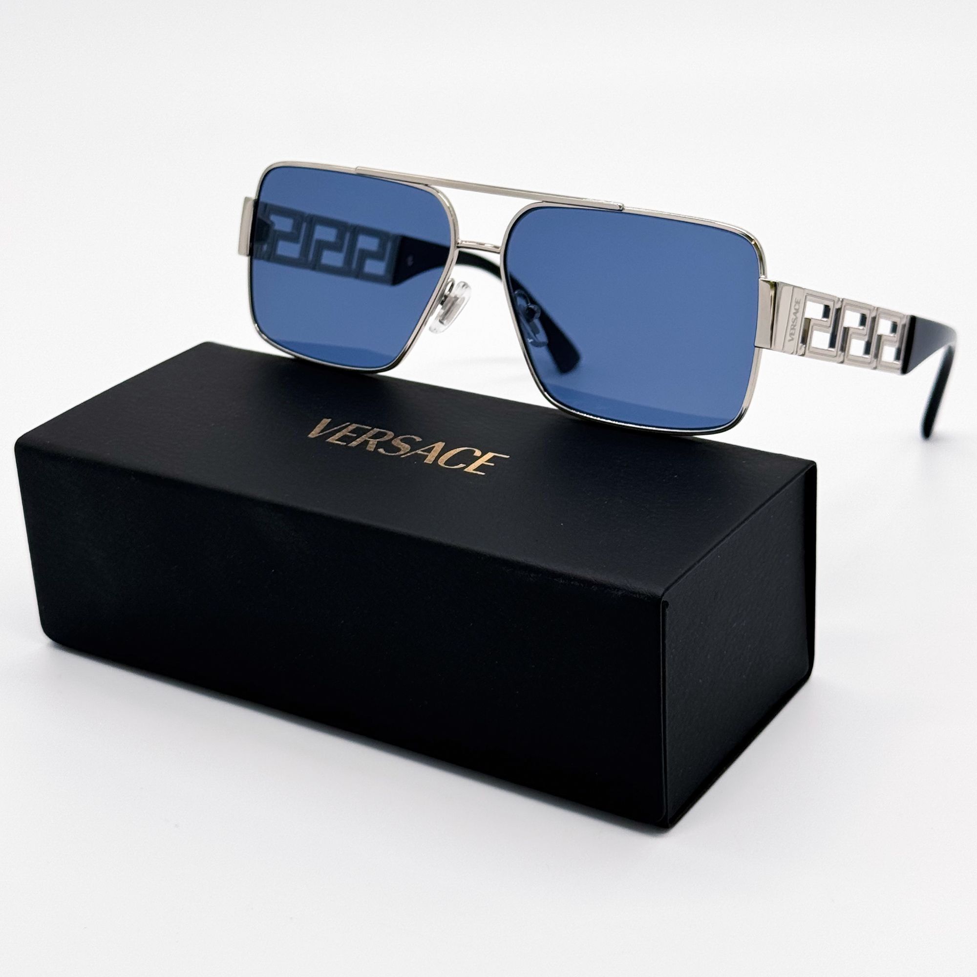 Versace NEW VERSACE SUNGLASSES VE2295 1000/1 BLUE WOMEN  display picture 3