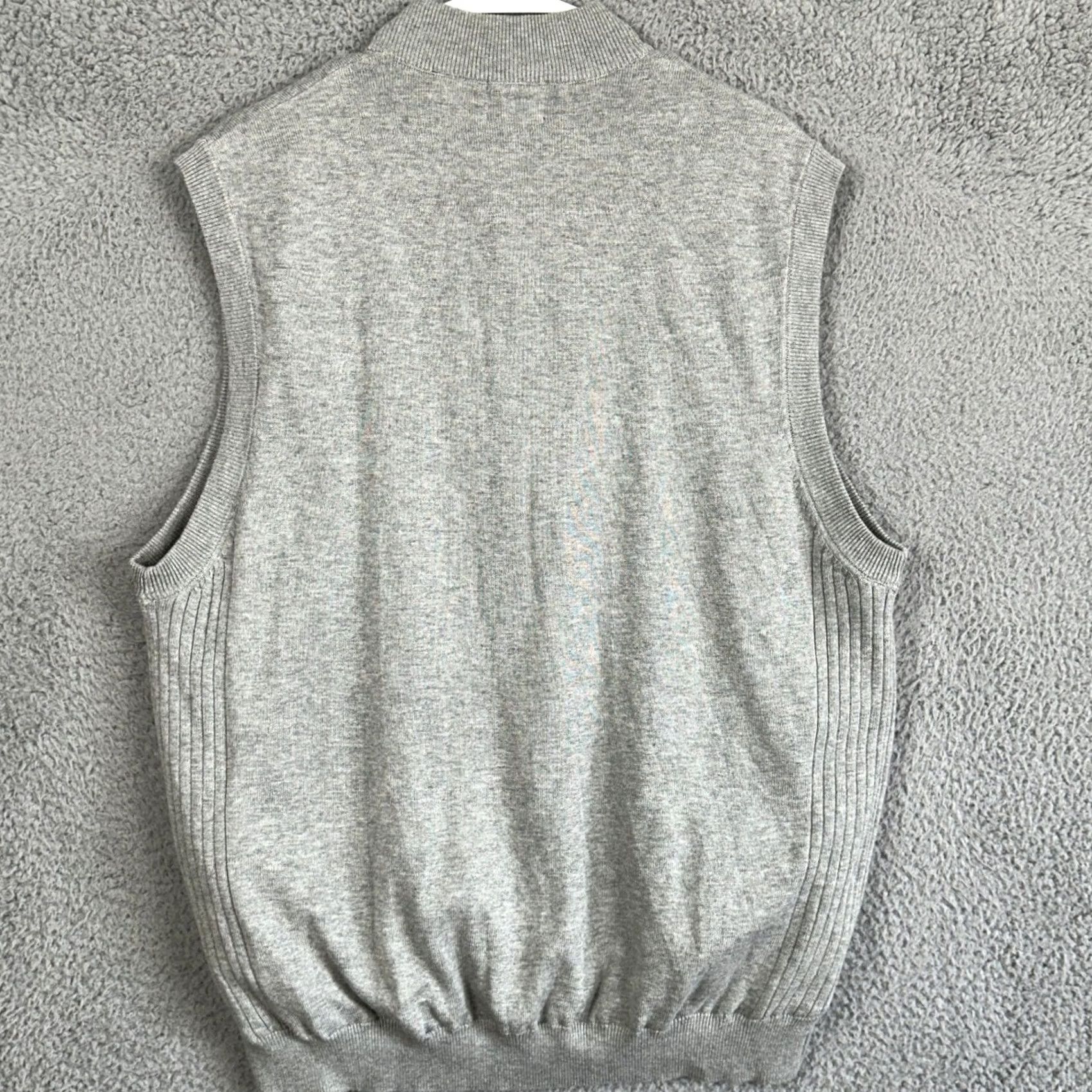 Vintage Greg Norman Sweater Vest Mens Large Gray Golf Sleeveless Quarter Zip Pullover Size US L / EU 52-54 / 3 - 2 Thumbnail