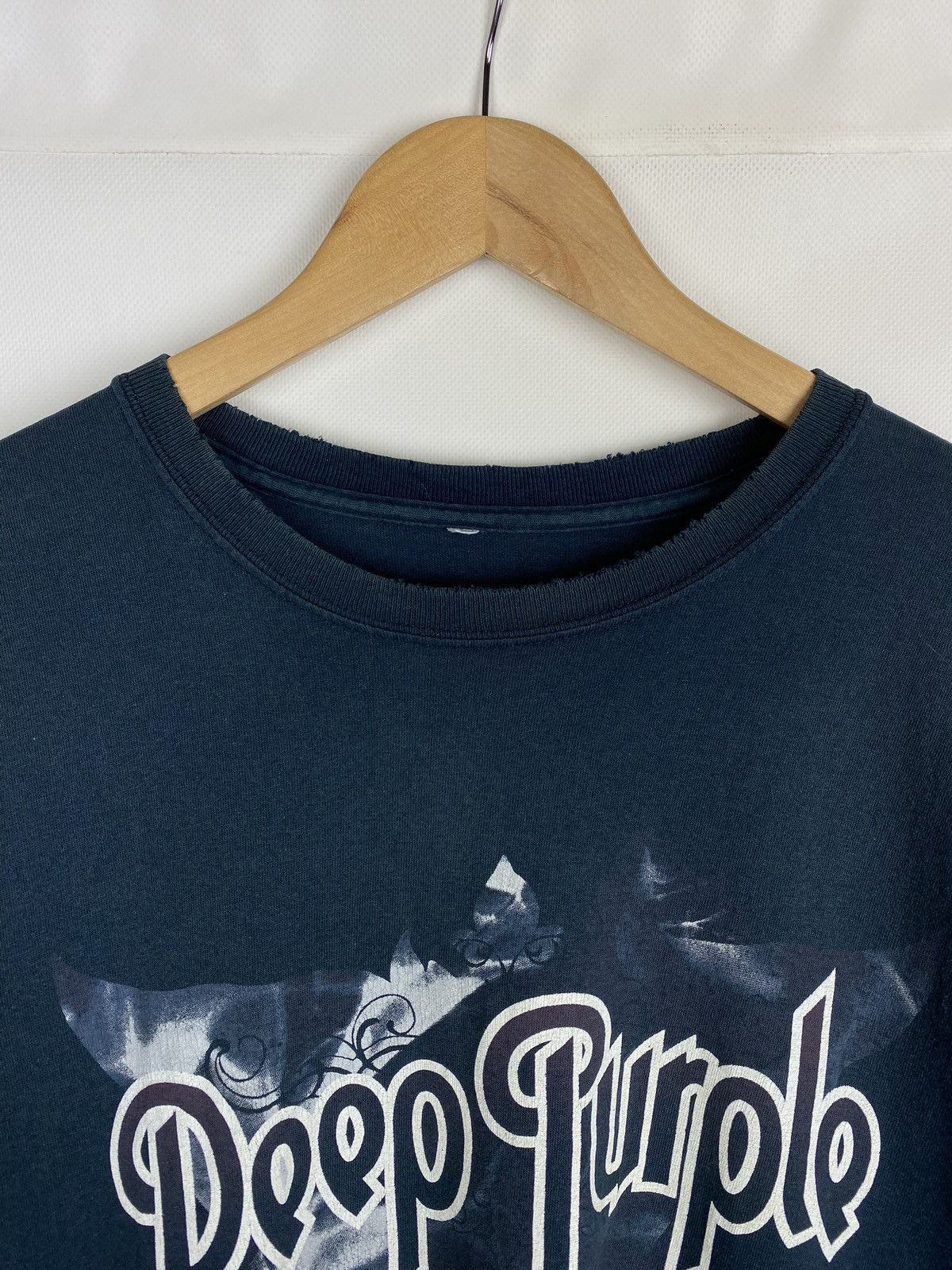 Band Tees Deep Purple men’s vintage distressed band tour t shirt Size US XXL / EU 58 / 5 - 7 Thumbnail