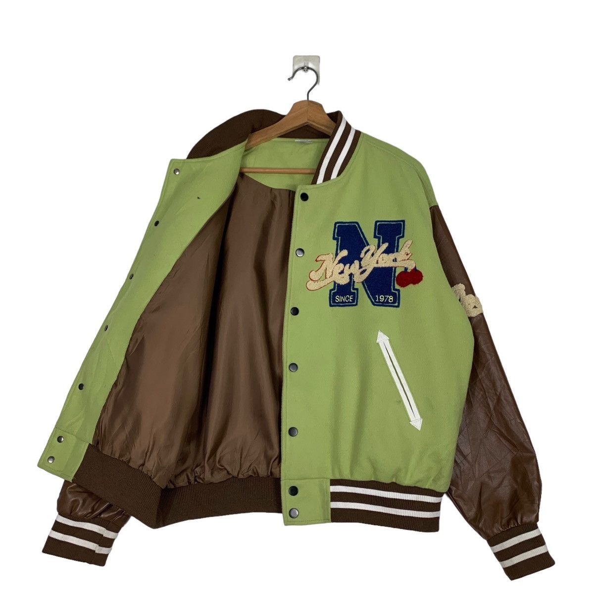 Japanese Brand DLEEPY TOWN Varsity Jacket #0684-C31 Size US L / EU 52-54 / 3 - 7 Thumbnail