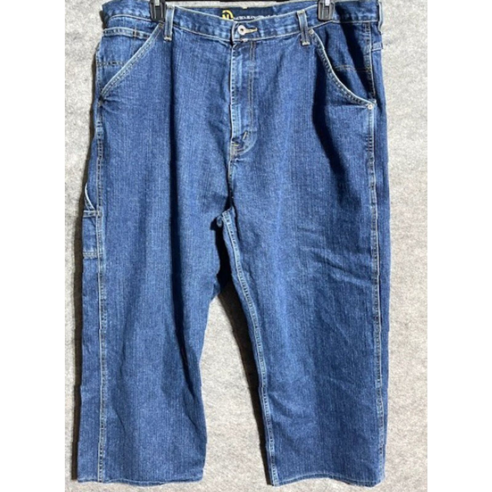 Nautica Nautica Jeans Mens 42/32 Capri Cotton Medium Wash Denim High Rise Blue Jeans Capris Mens Regular 42in 32in Pocket 5-Pocket Denim Nautica Blue Mens Size US 42 / EU 58 - 2 Thumbnail