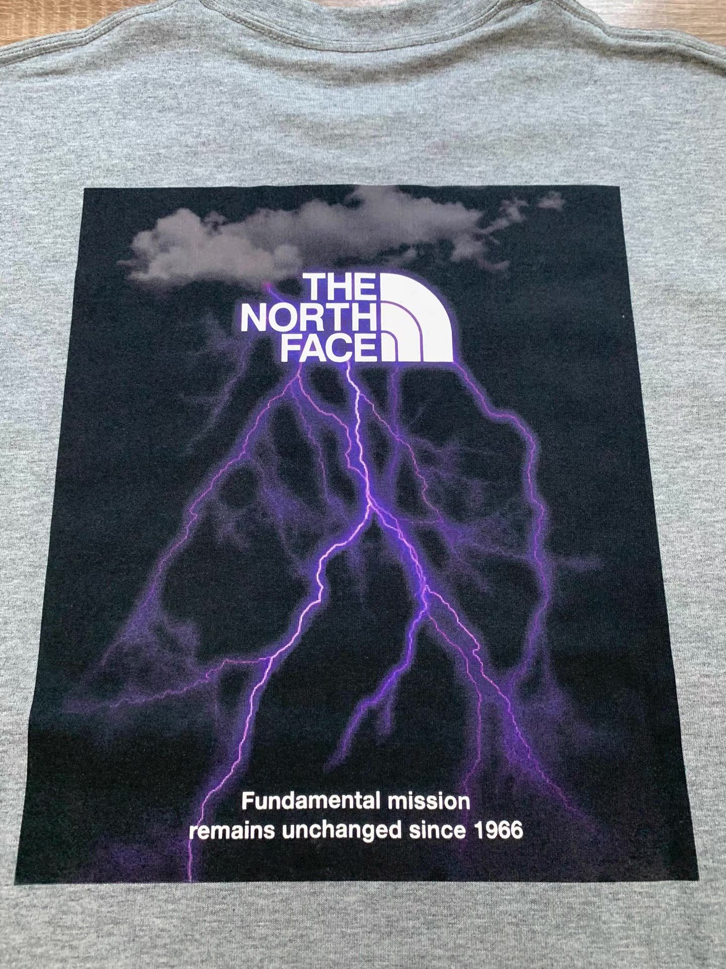 The North Face Unisex TNF Lightning Outdoor Quick-Dry T-Shirt Ｑ22 Size US M / EU 48-50 / 2 - 5 Thumbnail