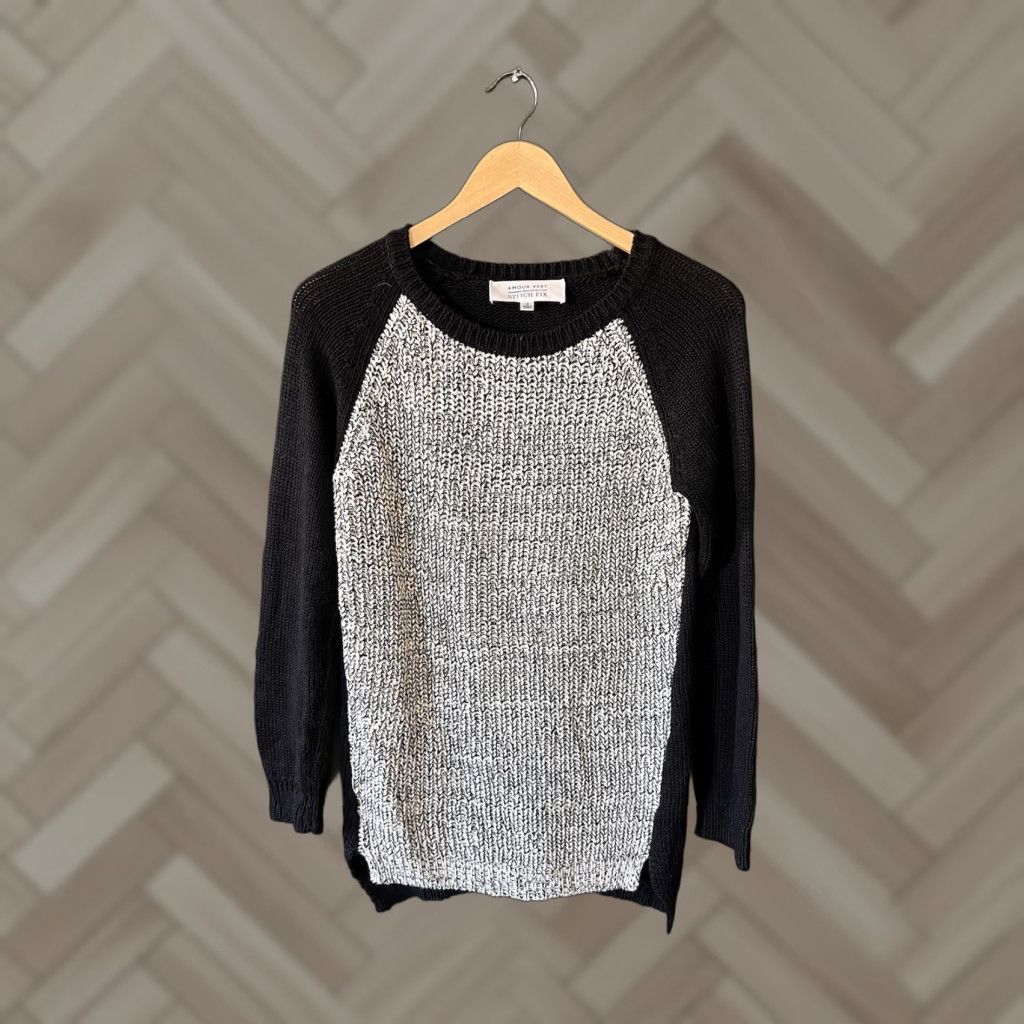 Vintage Amour Vert x Stitch Fix Women's S Raglan Pullover Sweater White Black Shirt Clothing Pullover Womens S Black Raglan Crew Neck Size S / US 4 / IT 40 - 1 Thumbnail