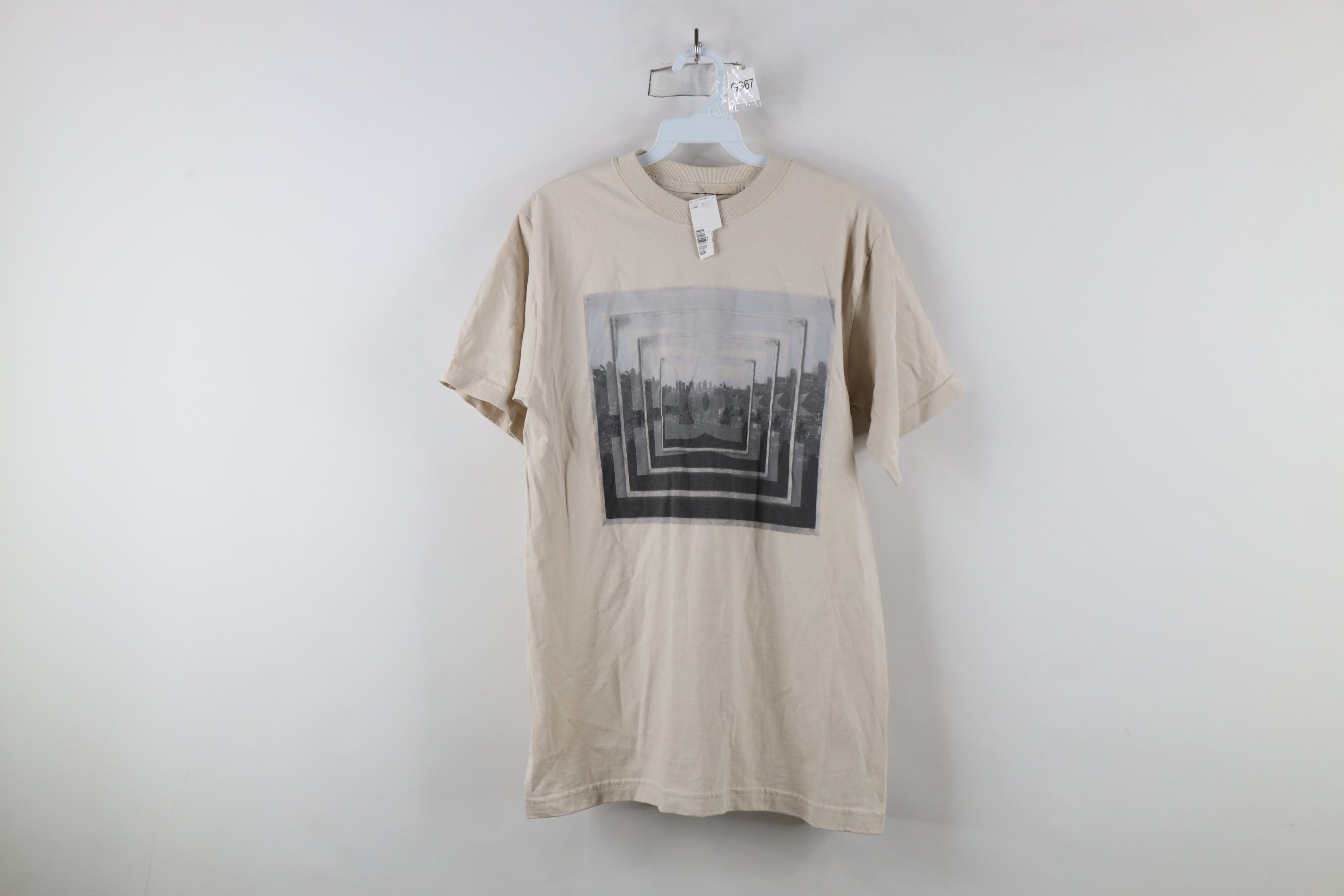 Vintage Deadstock Vintage DC Shoes Trippy Skateboarding T-Shirt Size US L / EU 52-54 / 3 - 1 Thumbnail