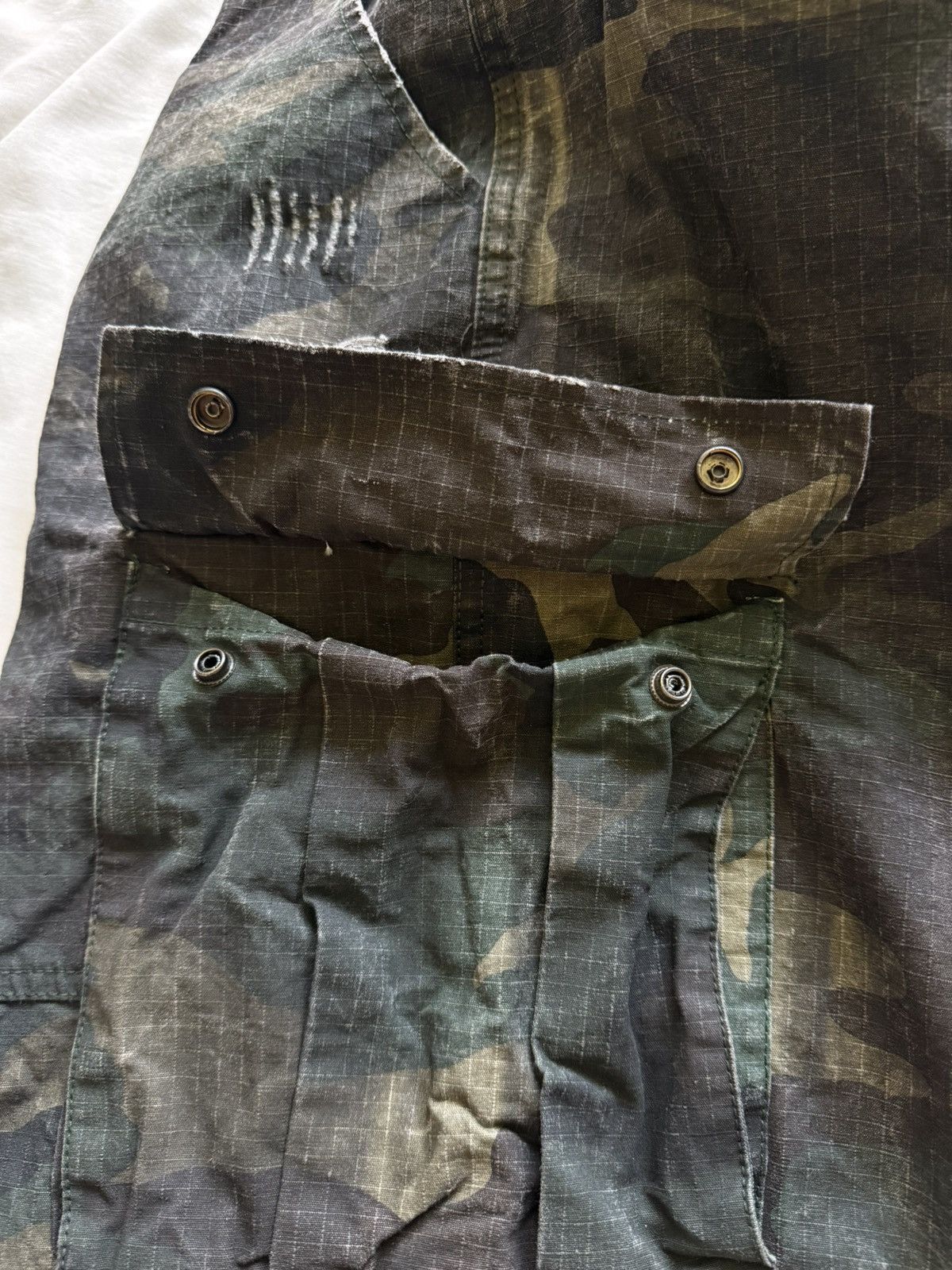Other Persona Clothing Y2K Eden Camo Shorts Size US 29 - 12 Thumbnail