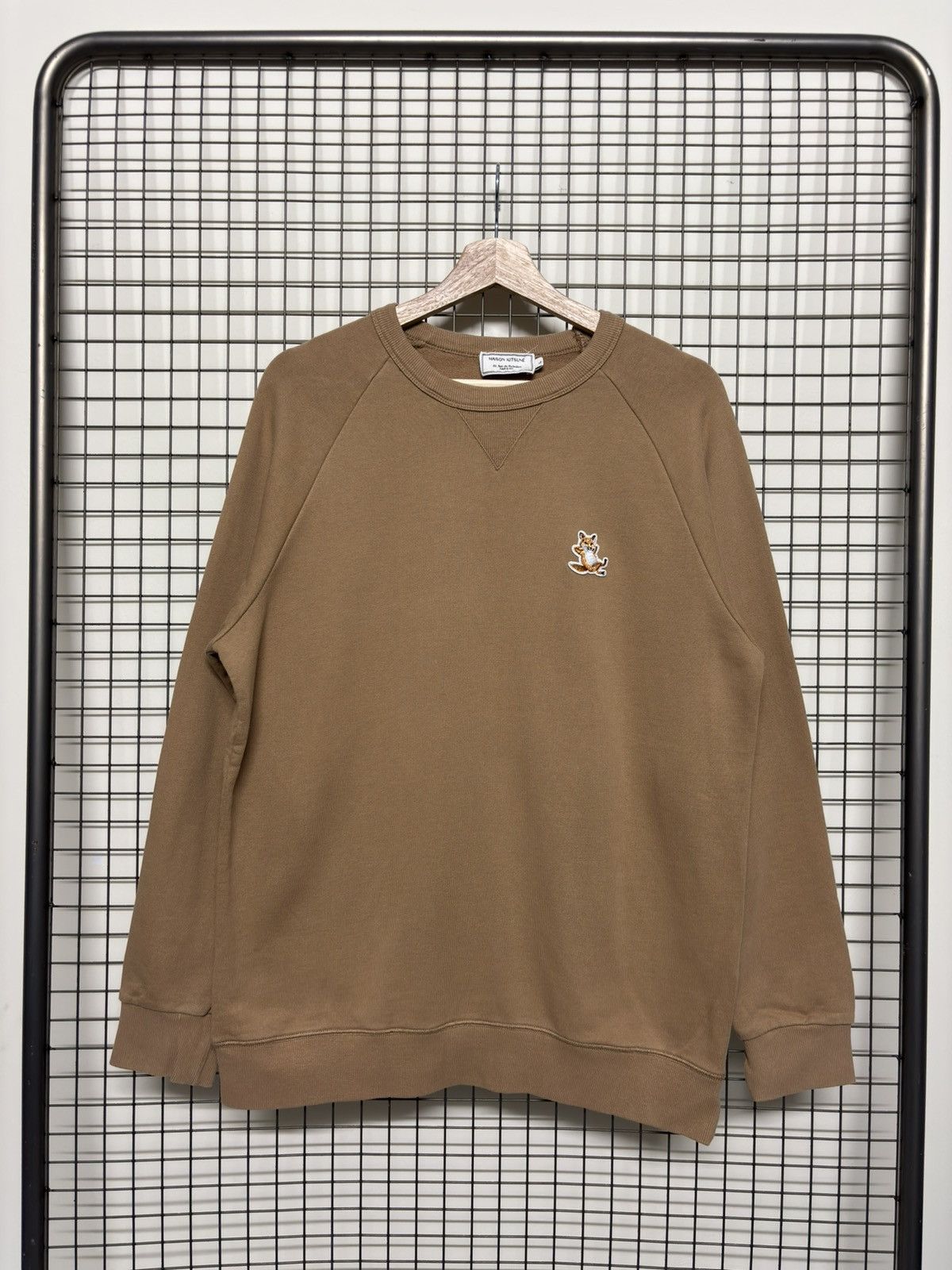 Maison Kitsune 🚨FINAL DROP🚨Maison Kitsune Chillax Chill Fox Sweatshirt Size US L / EU 52-54 / 3 - 3 Thumbnail