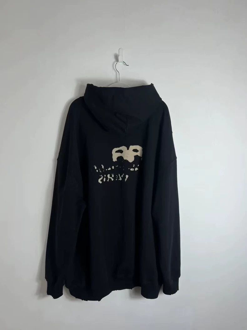 Balenciaga Balenciaga New Graffiti Hoodie Size US S / EU 44-46 / 1 - 2 Thumbnail