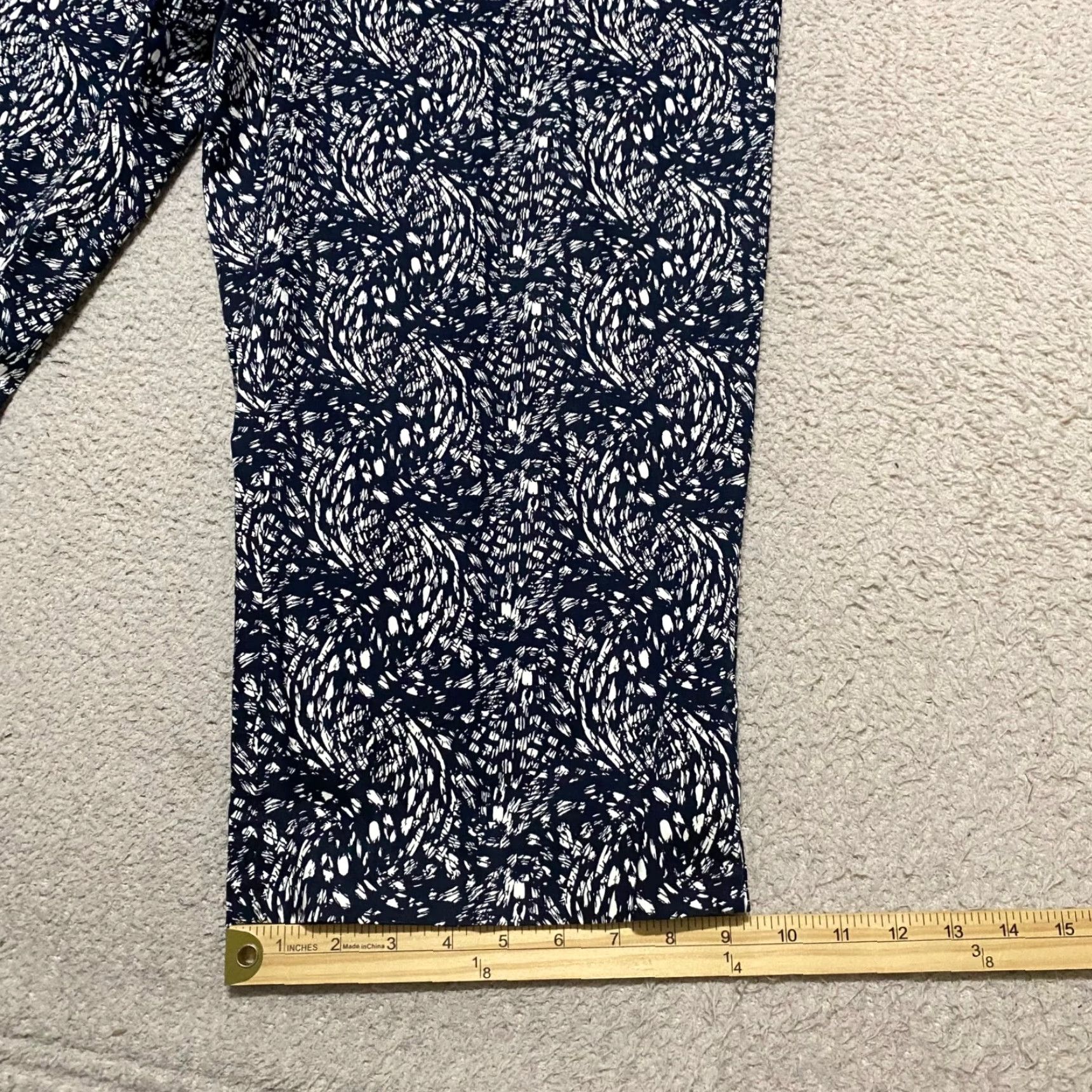 Coldwater Creek Coldwater Creek Womens 18 Plus Pants Blue Geometric Straight Capri High Rise Capri Pants Plus Size Blue Geometric Classic Casual Womens Size 40" / US 18 - 5 Thumbnail