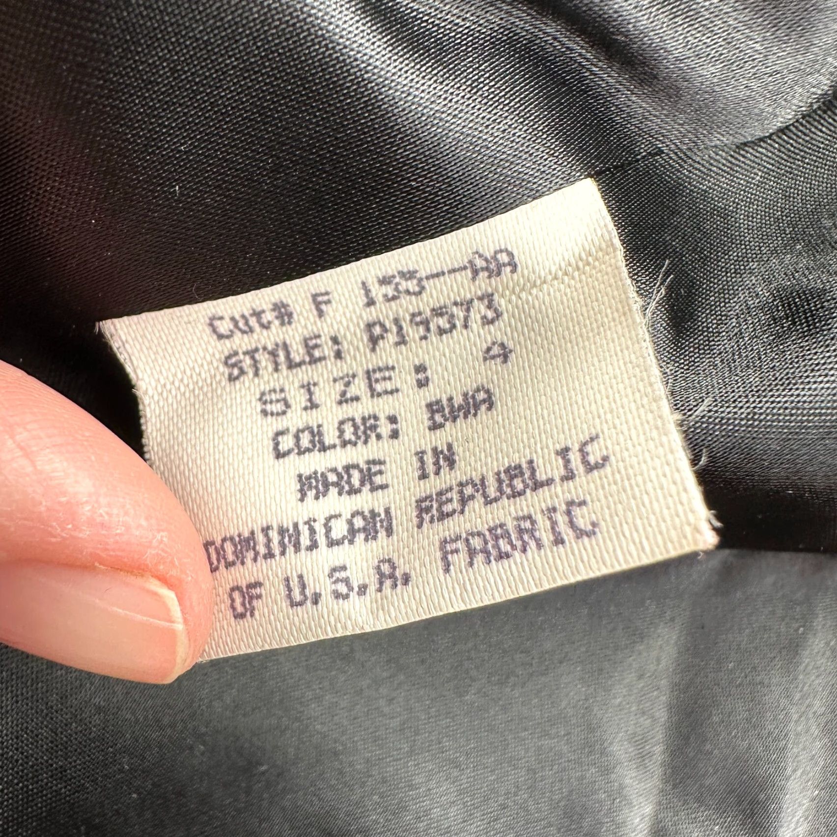 Pendleton VINTAGE Pendleton Womens Jacket Wool Black Short Lined Button Front Size 4 Regular Womens 90s Classic City Outdoor Pockets Size 27" / US 4 / IT 40 - 7 Thumbnail