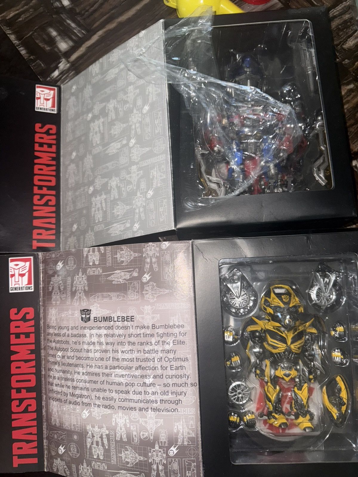 Transformers Hero cross Hybrid Metal Figuration# 022 Bumblebee Size ONE SIZE - 1 Thumbnail