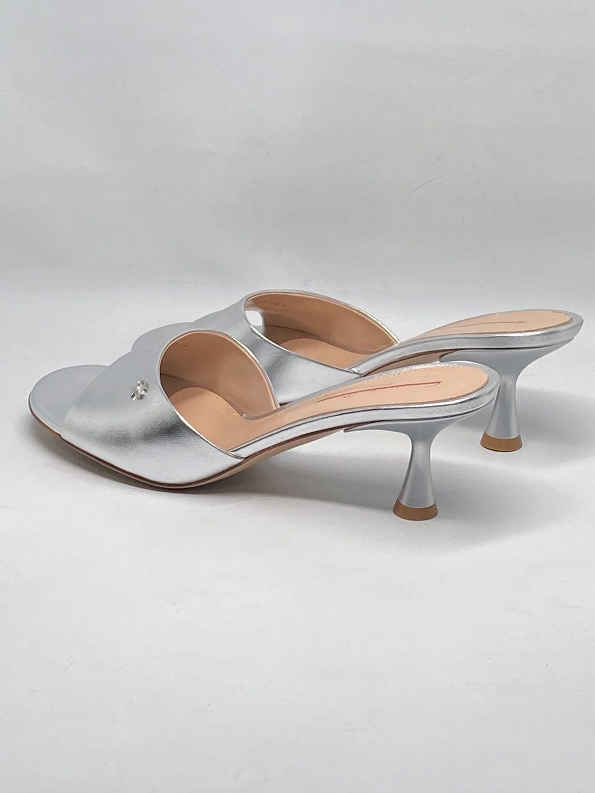 Gianvito Rossi Gianvito Rossi Ascent 55 Leather Mules size 36.5 Size US 6.5 / IT 36.5 - 6 Thumbnail