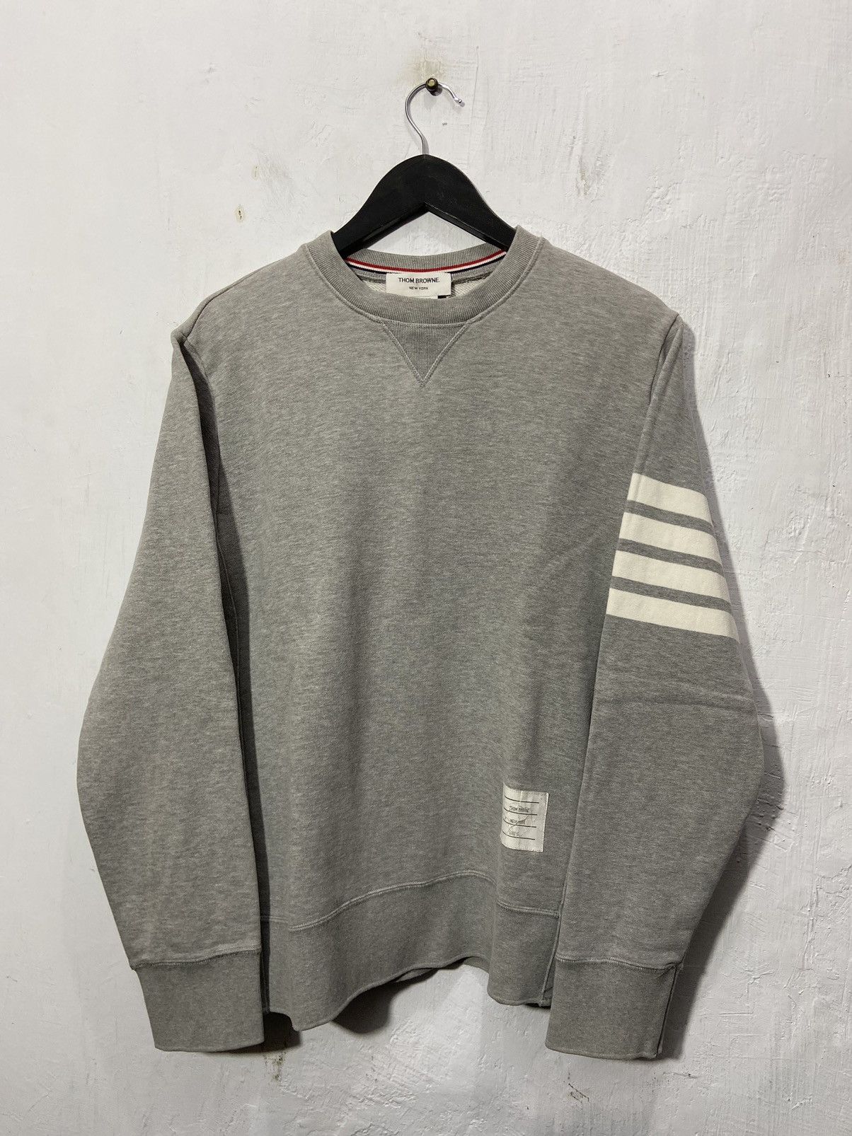Thom Browne Thom Browne - 4 Bar Sweatshirt Grey Size US L / EU 52-54 / 3 - 1 Thumbnail