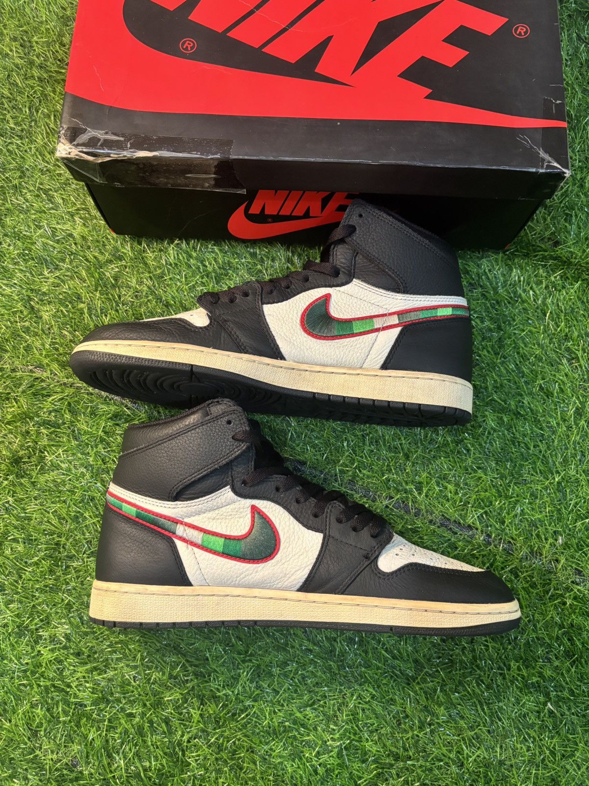 Jordan Brand Jordan 1 high “A star is born” Size US 11 / EU 44 - 2 Thumbnail