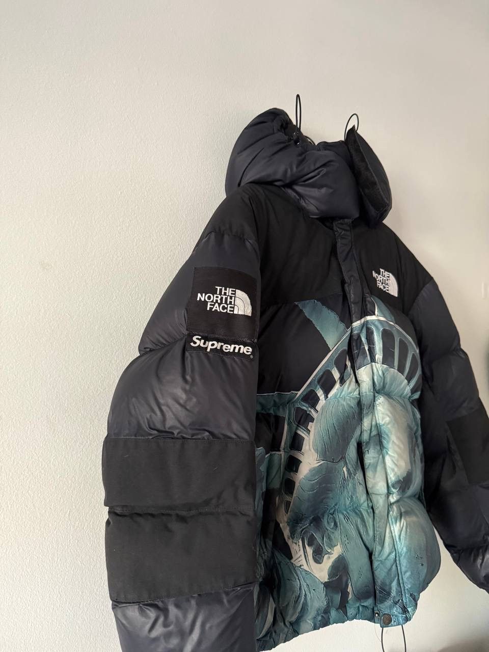 Supreme × The North Face Supreme x The North Face Statue of Liberty Baltoro Jacket Size US M / EU 48-50 / 2 - 2 Thumbnail