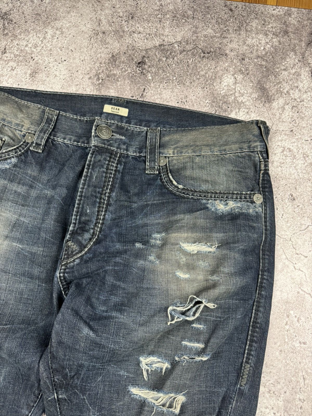 True Religion Crazy Vintage True Religion distressed baggy jeans Japanesse Size US 36 / EU 52 - 6 Thumbnail