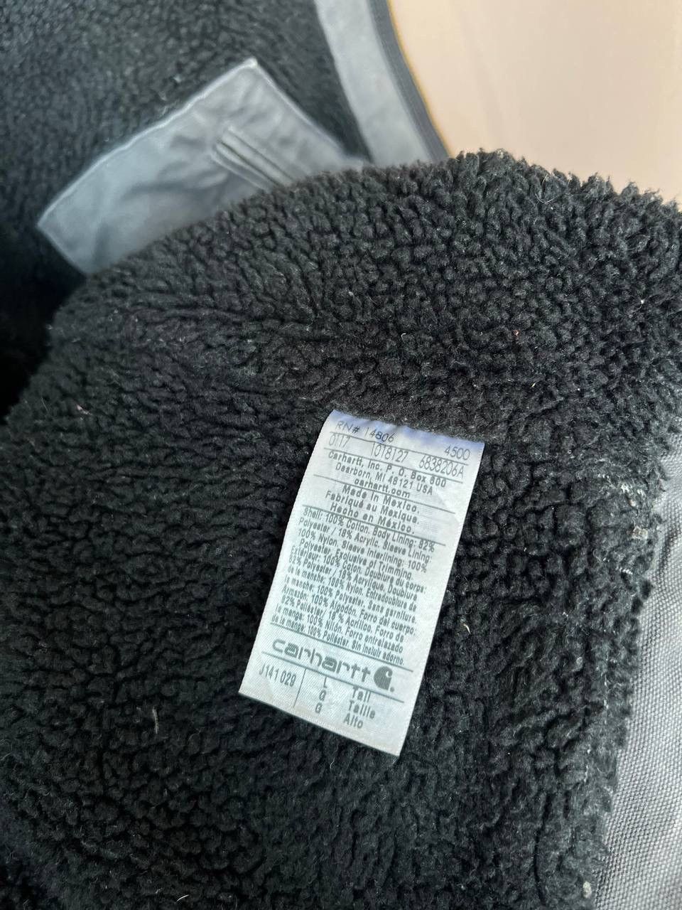 Carhartt Carhartt Detroit Jacket Men Size L Vintage Grey Sherpa Lined Size US L / EU 52-54 / 3 - 11 Thumbnail