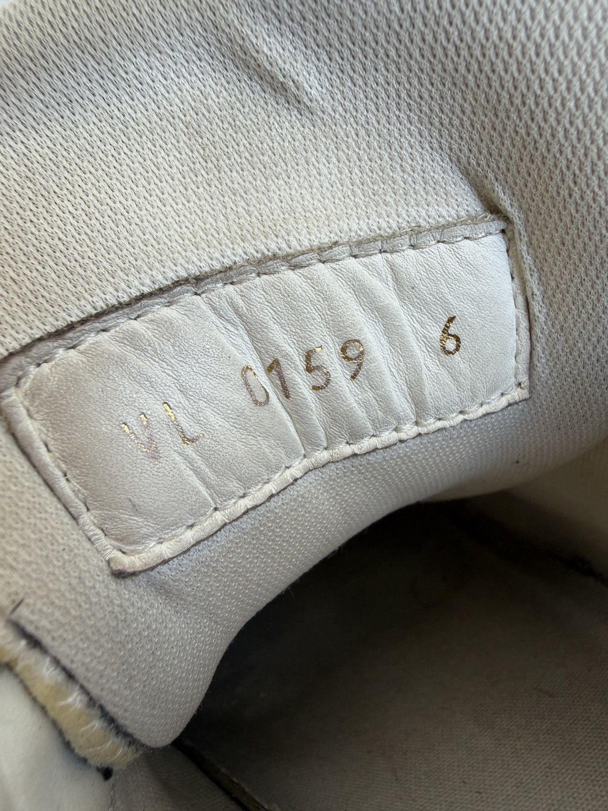 Louis Vuitton Lv trainers by virgil Size US 7 / EU 40 - 15 Thumbnail