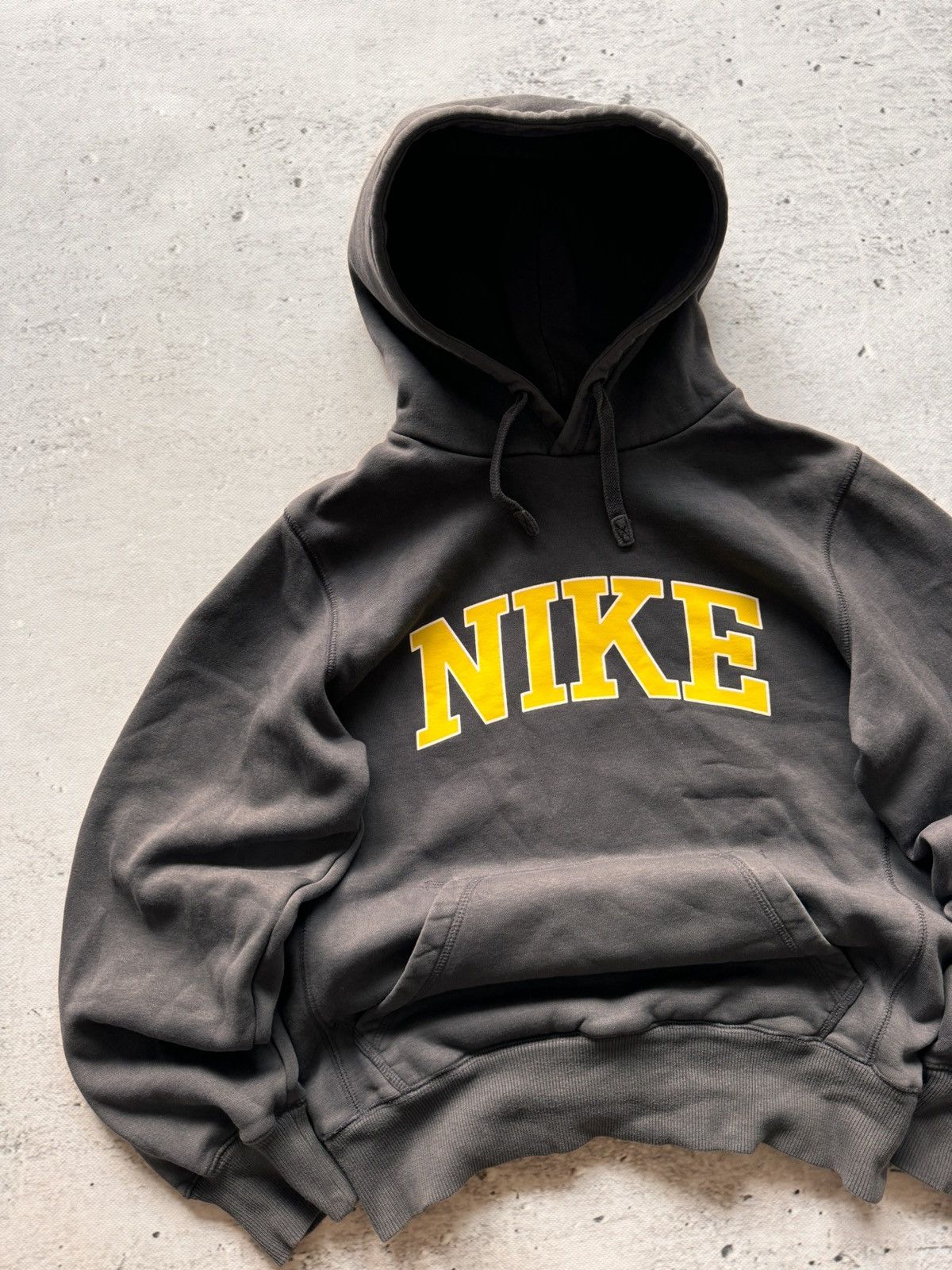 Nike × Vintage NIKE VINTAGE CENTER LOGO OVERSIZE BOXY HOODIE Size US S / EU 44-46 / 1 - 2 Thumbnail