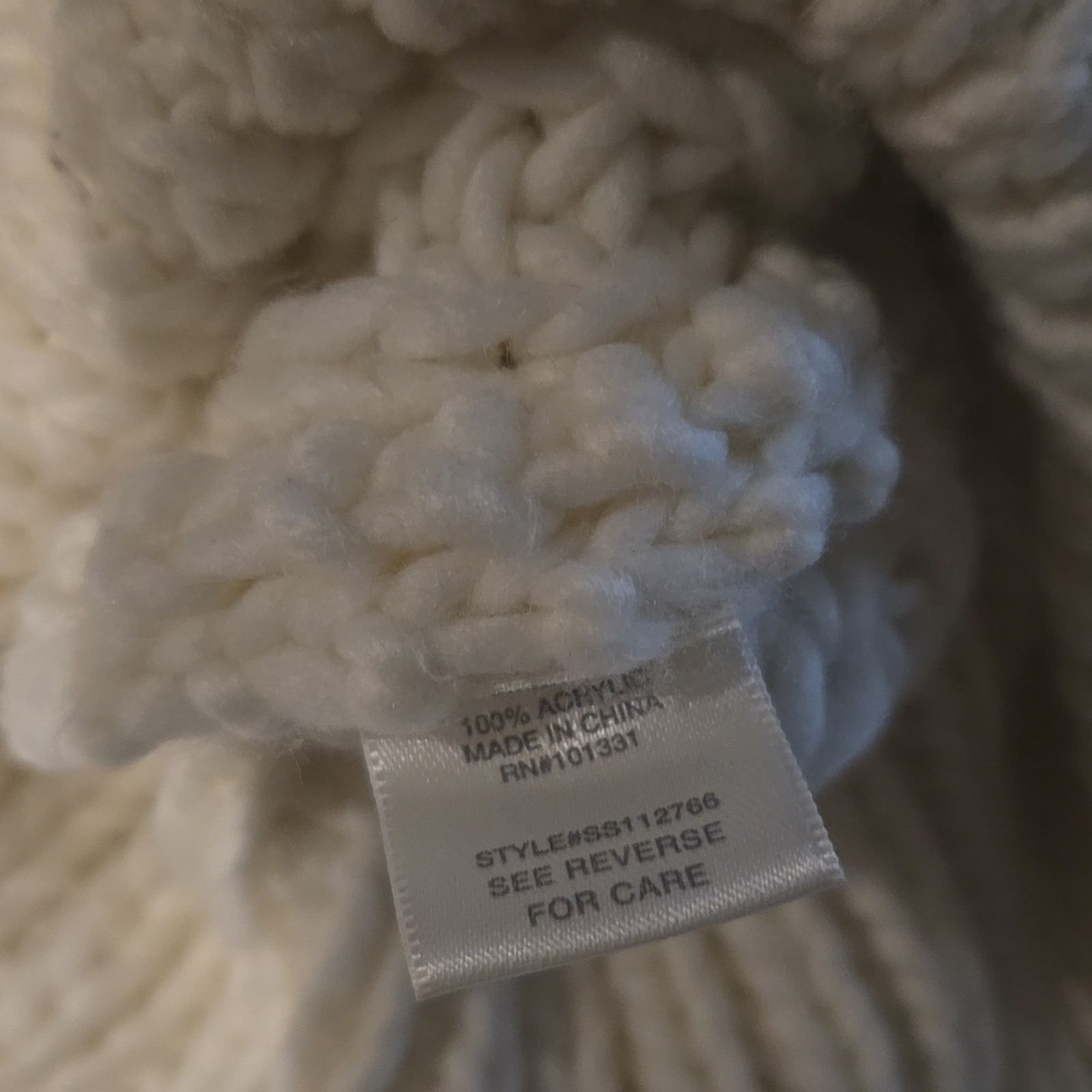 Other White Oversized Chunky Knit Beanie Size ONE SIZE - 3 Thumbnail