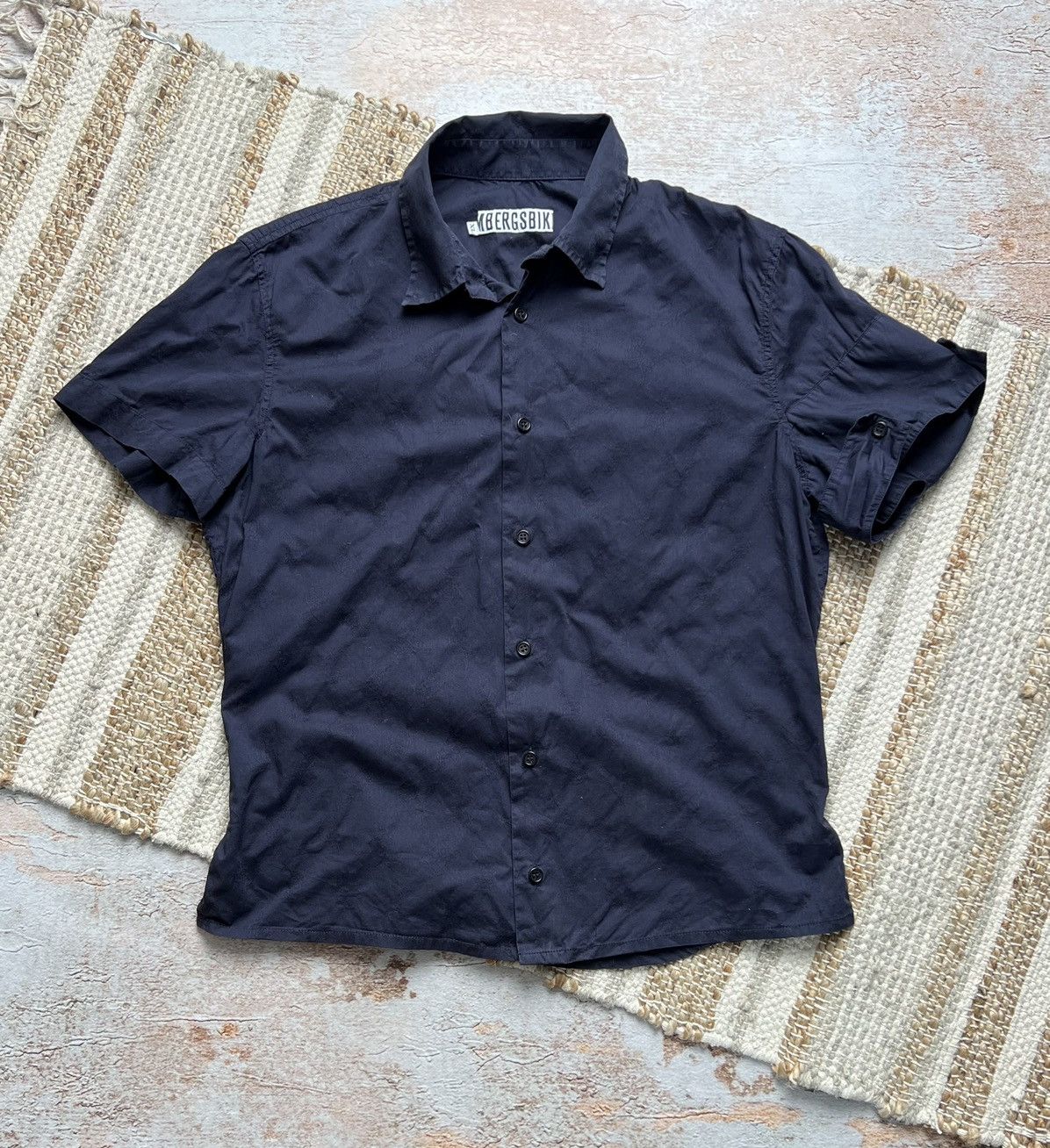 image of Avant Garde x Dirk Bikkembergs Vintage Cropped Short Sleeve Shirt in Navy, Men's (Size XL)