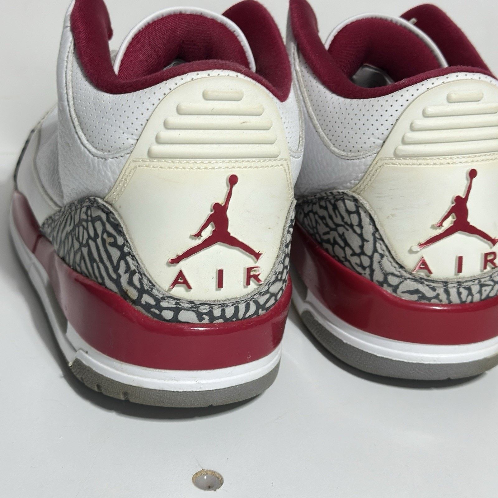 Nike Nike Air Jordan 3 Retro Sneaker Red/White, Men's Size 13 Size US 13 / EU 46 - 7 Thumbnail