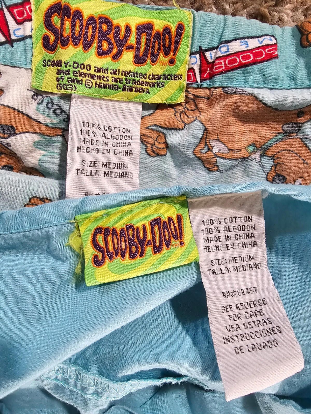 Designer Scooby Doo Medical scrubs Set Medium 2003 "REAR!" Very Rare Size ONE SIZE - 5 Thumbnail