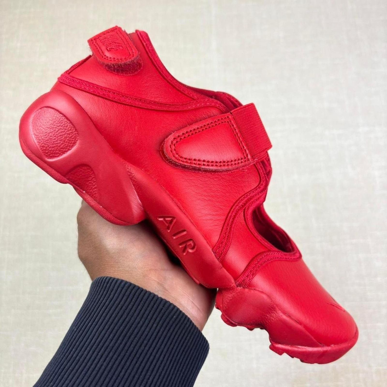 Nike 🔥 Nike Air Rift “Fire Red” 5W Size US 5 / IT 35 - 1 Thumbnail